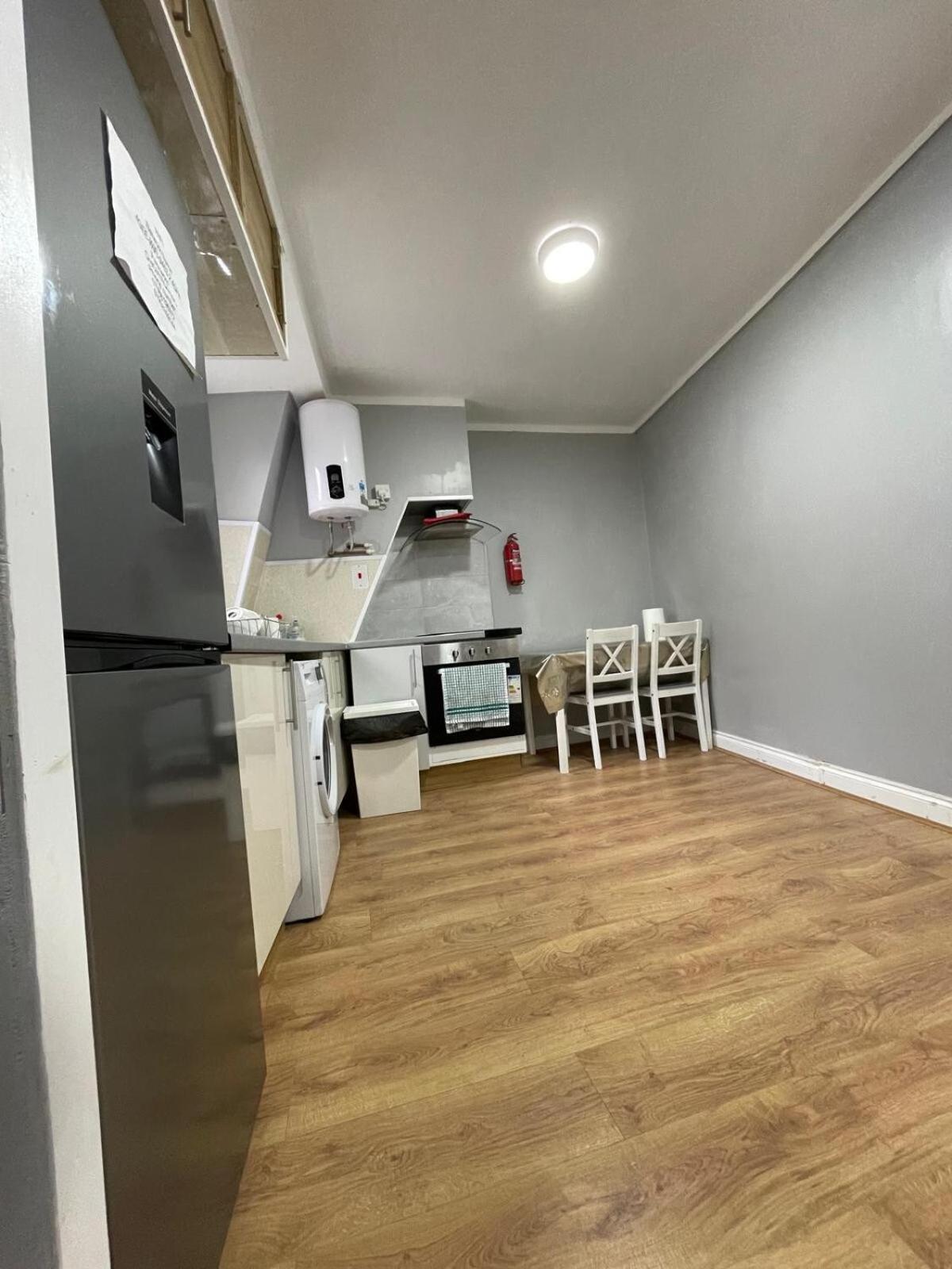 E1 -flats Appartement