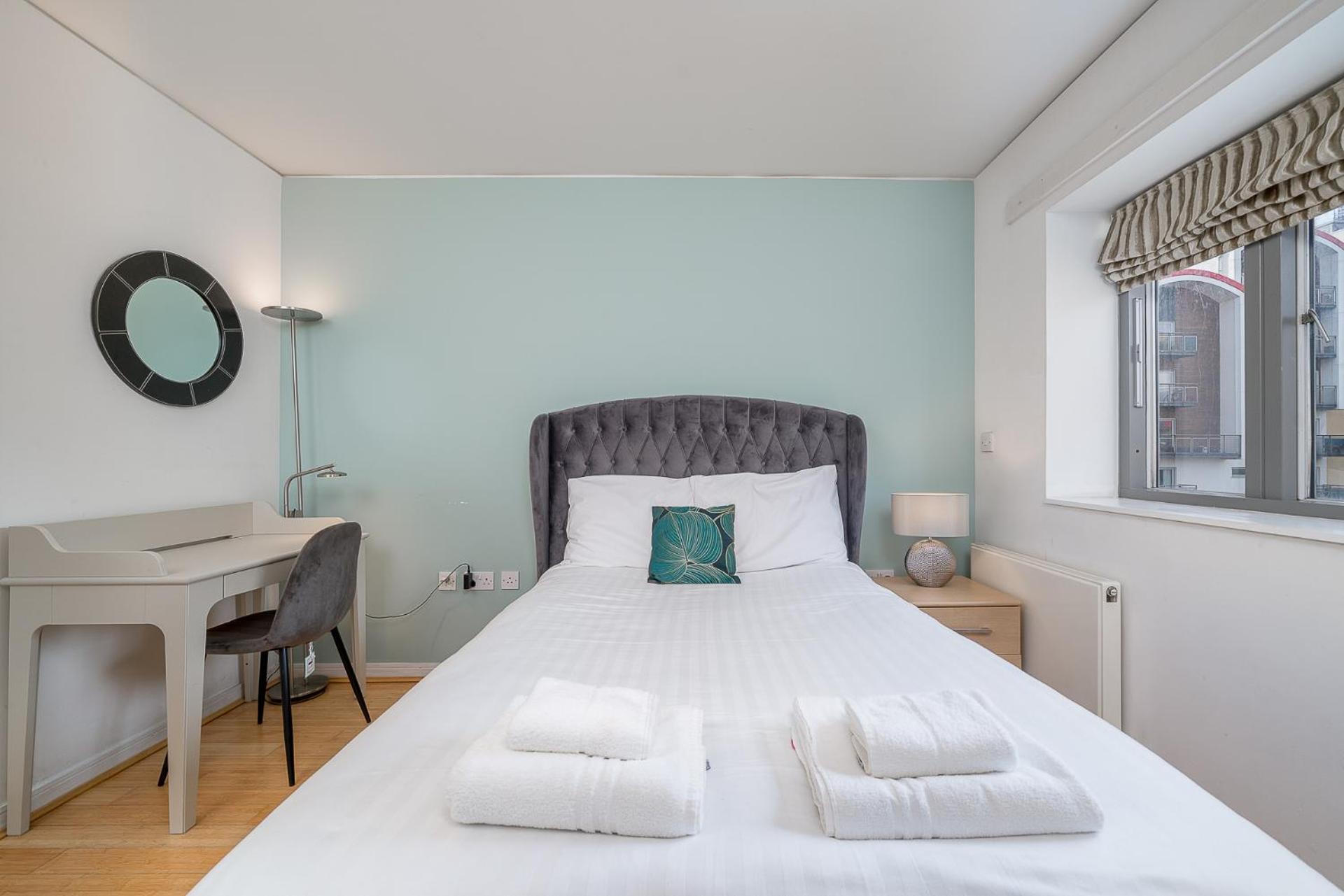 Lägenhet Lovely 3bd Flat, Parking, Sleeps Six Close To O2 London