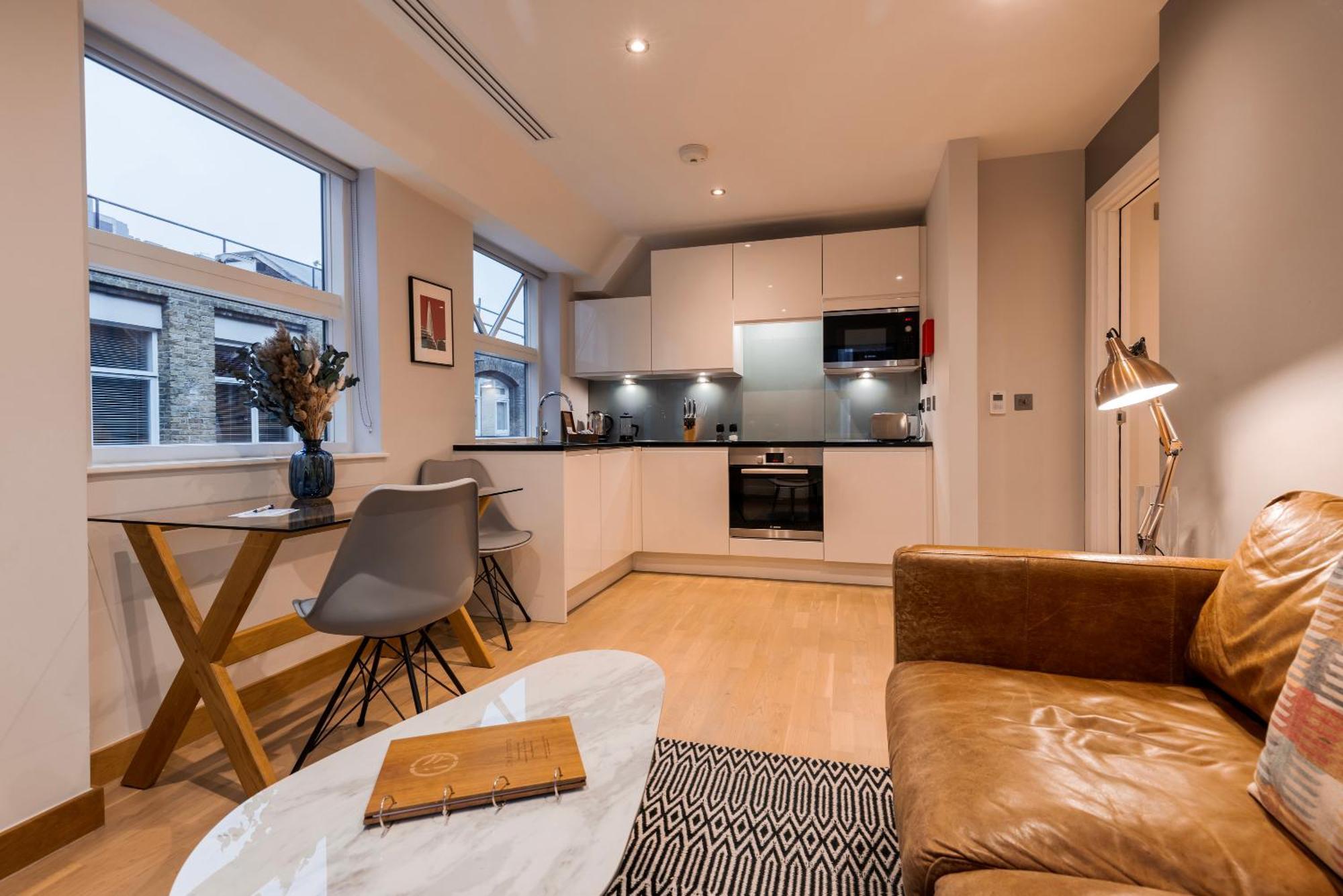 Appartement Barbican Serviced By Lovelystay Londen