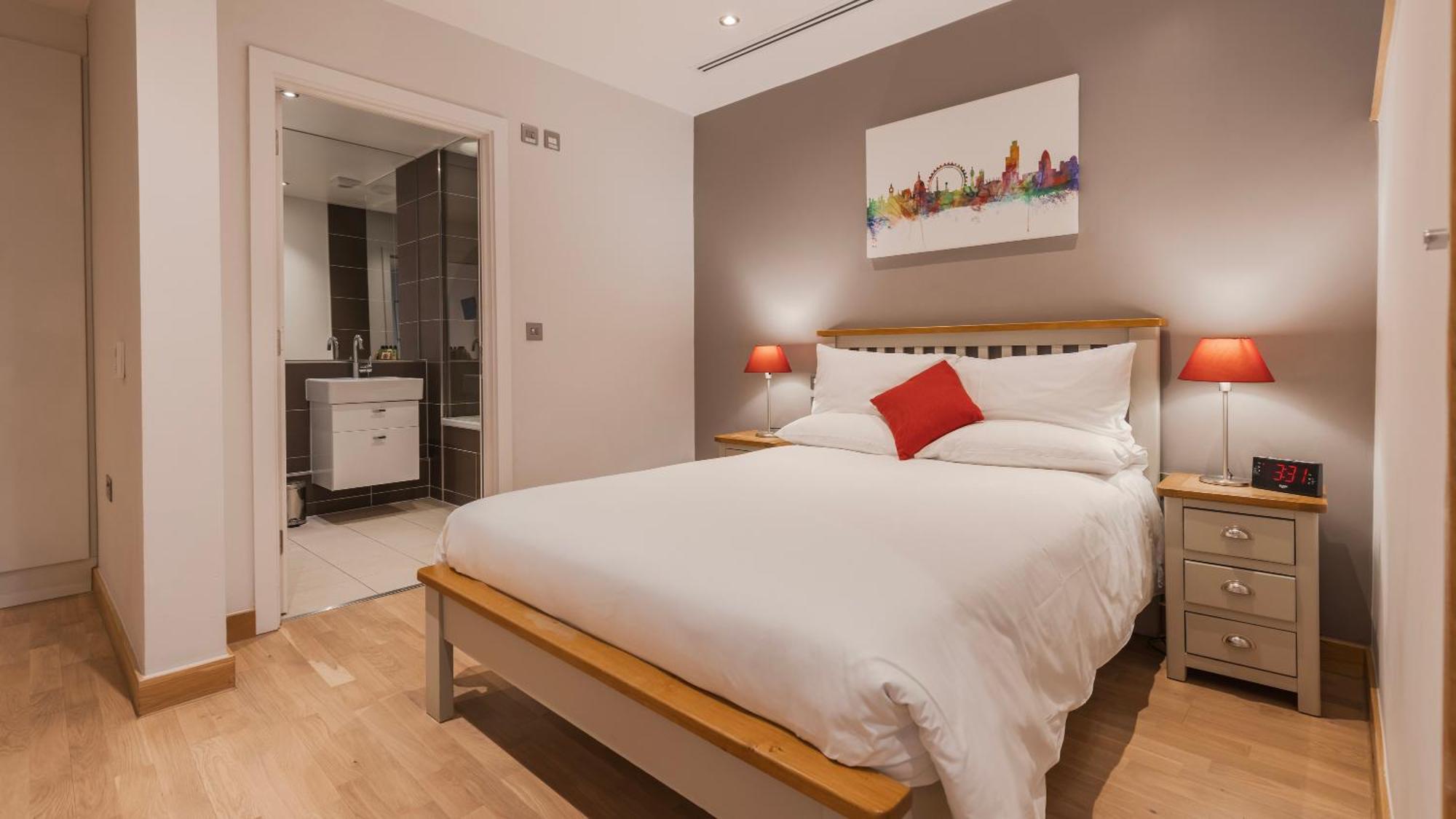 Appartement Barbican Serviced By Lovelystay Londen
