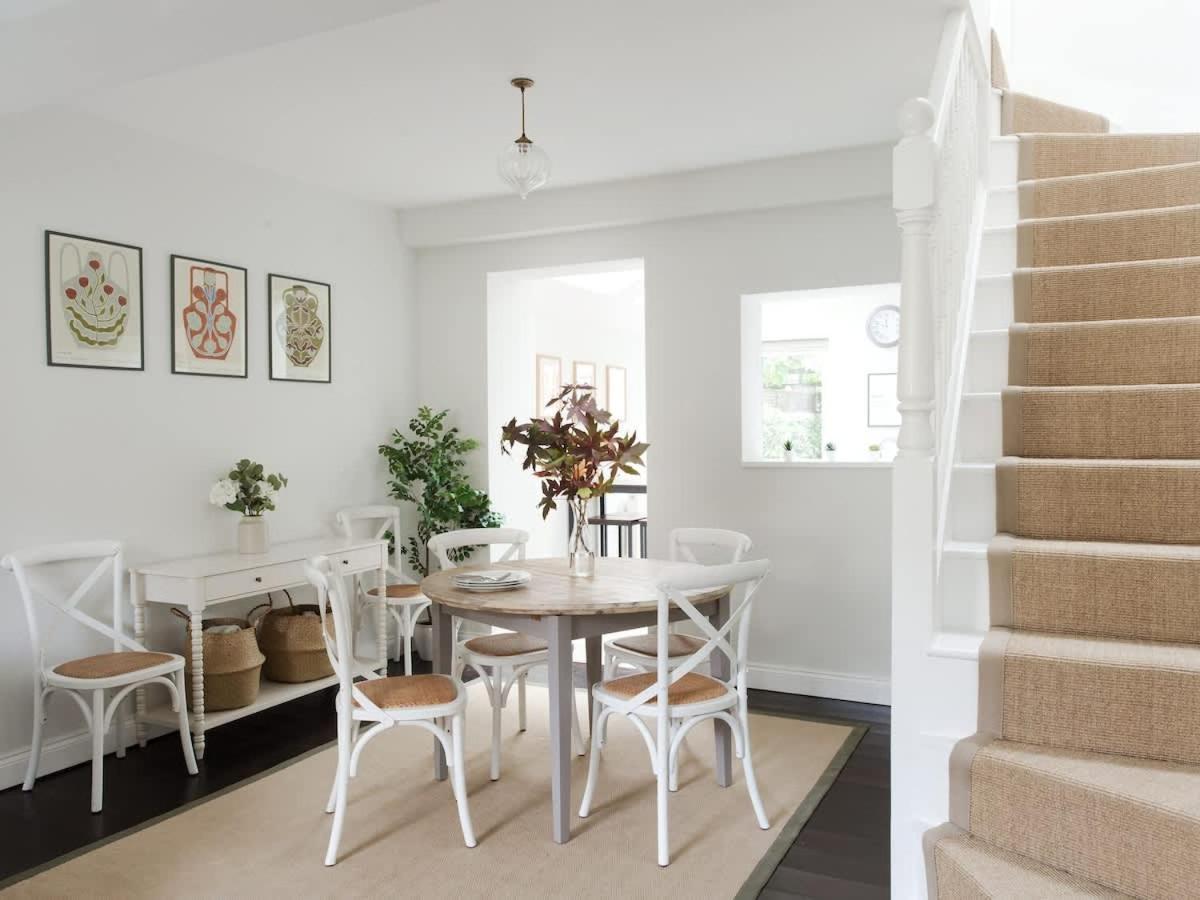 Casa vacanze Newly Refurbished House Sleeps 5