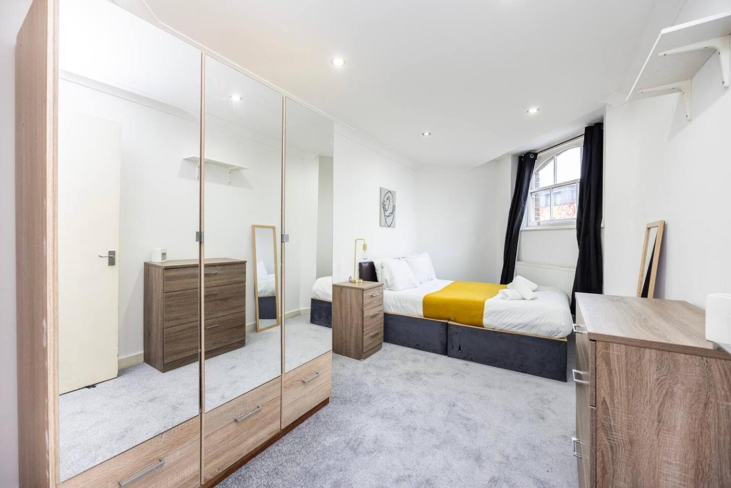 Hébergement de vacances Chic Steps From Liverpool Street *
