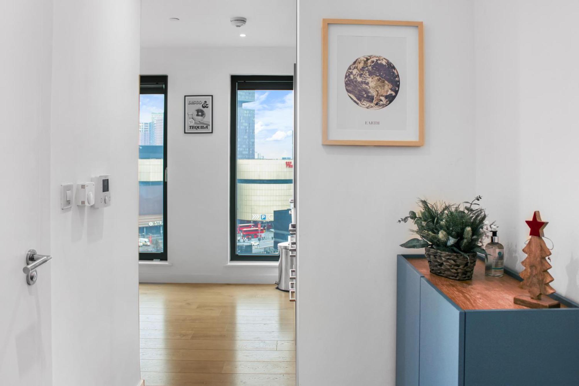 Appartamento Station 1 Minute, Gym , Smart Tv , 1 Min To Westfield Centre Londra