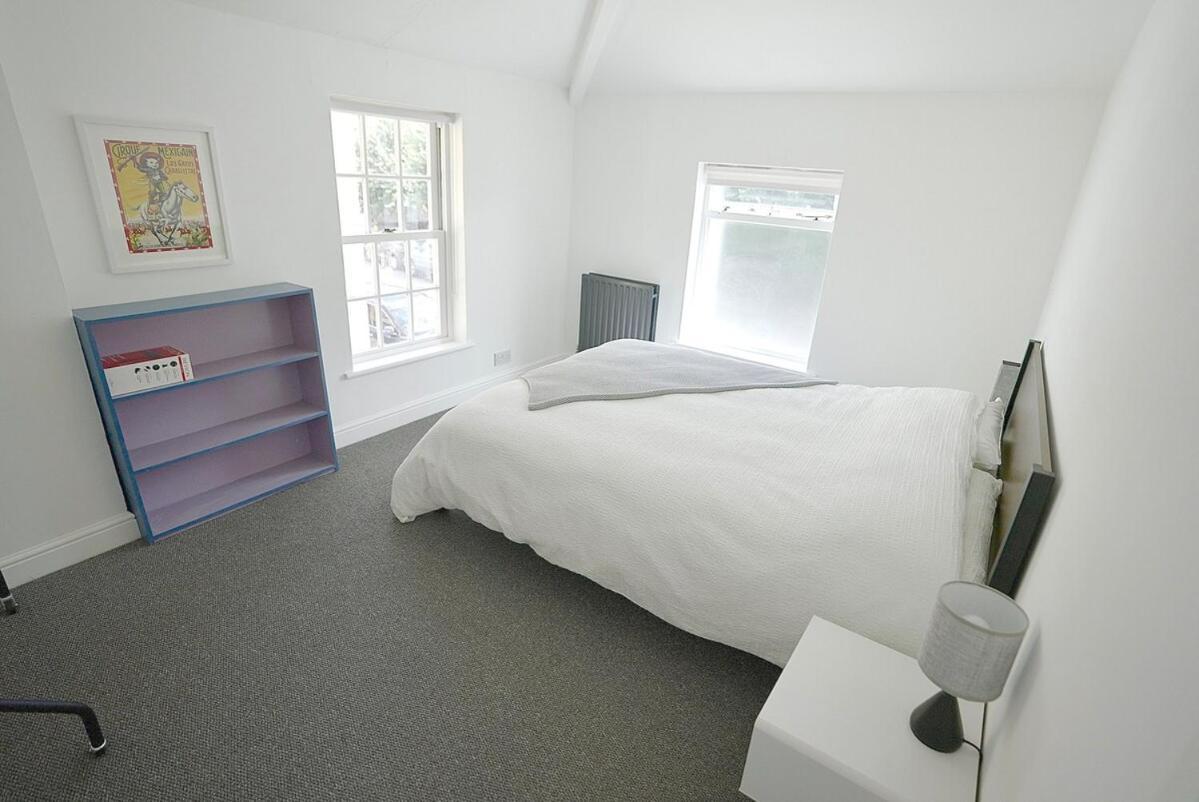 Hébergement de vacances Spacious And Stylish Pad