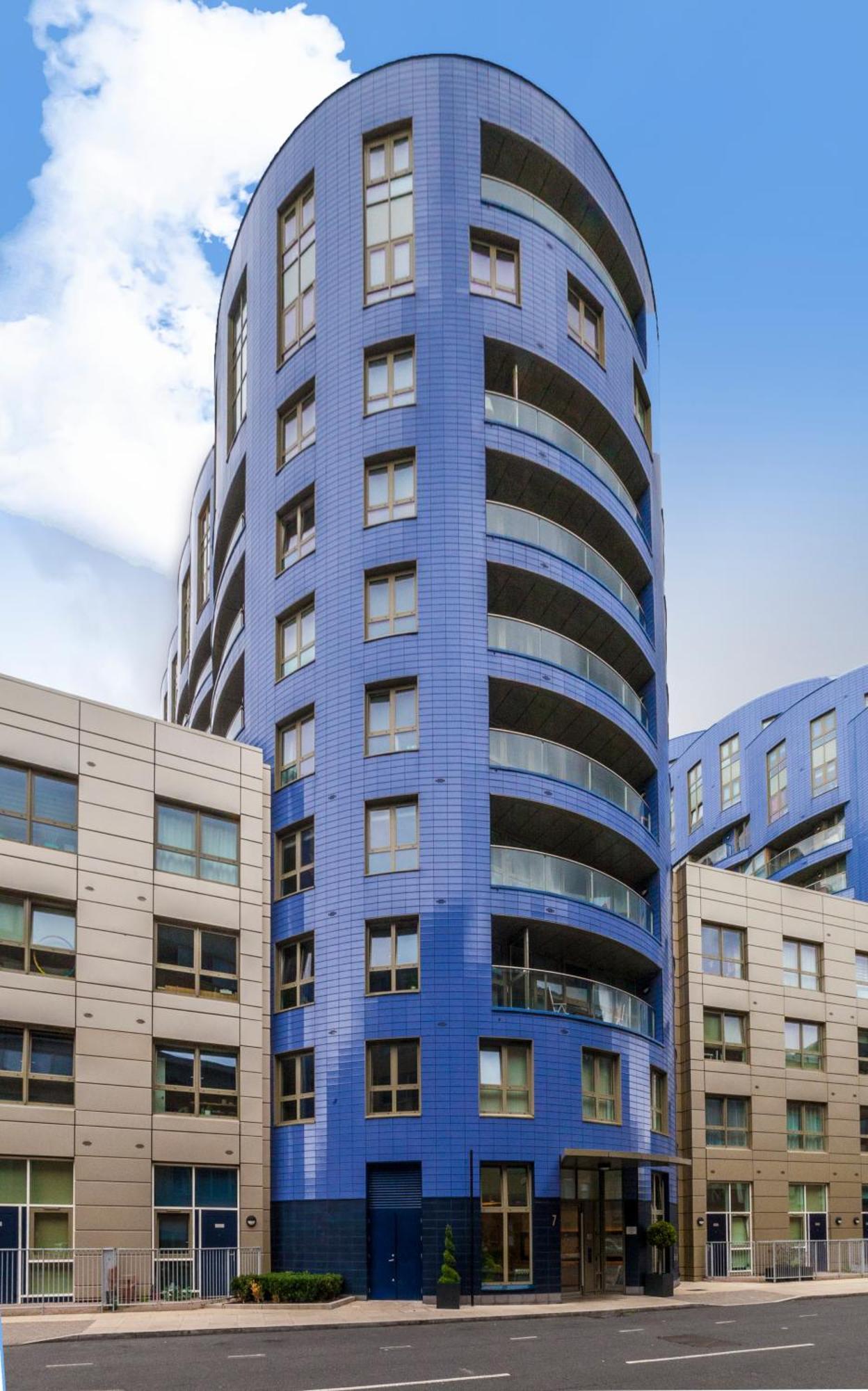 Chic Sun-filled 1 Bdr With Private Terrace Leilighet London