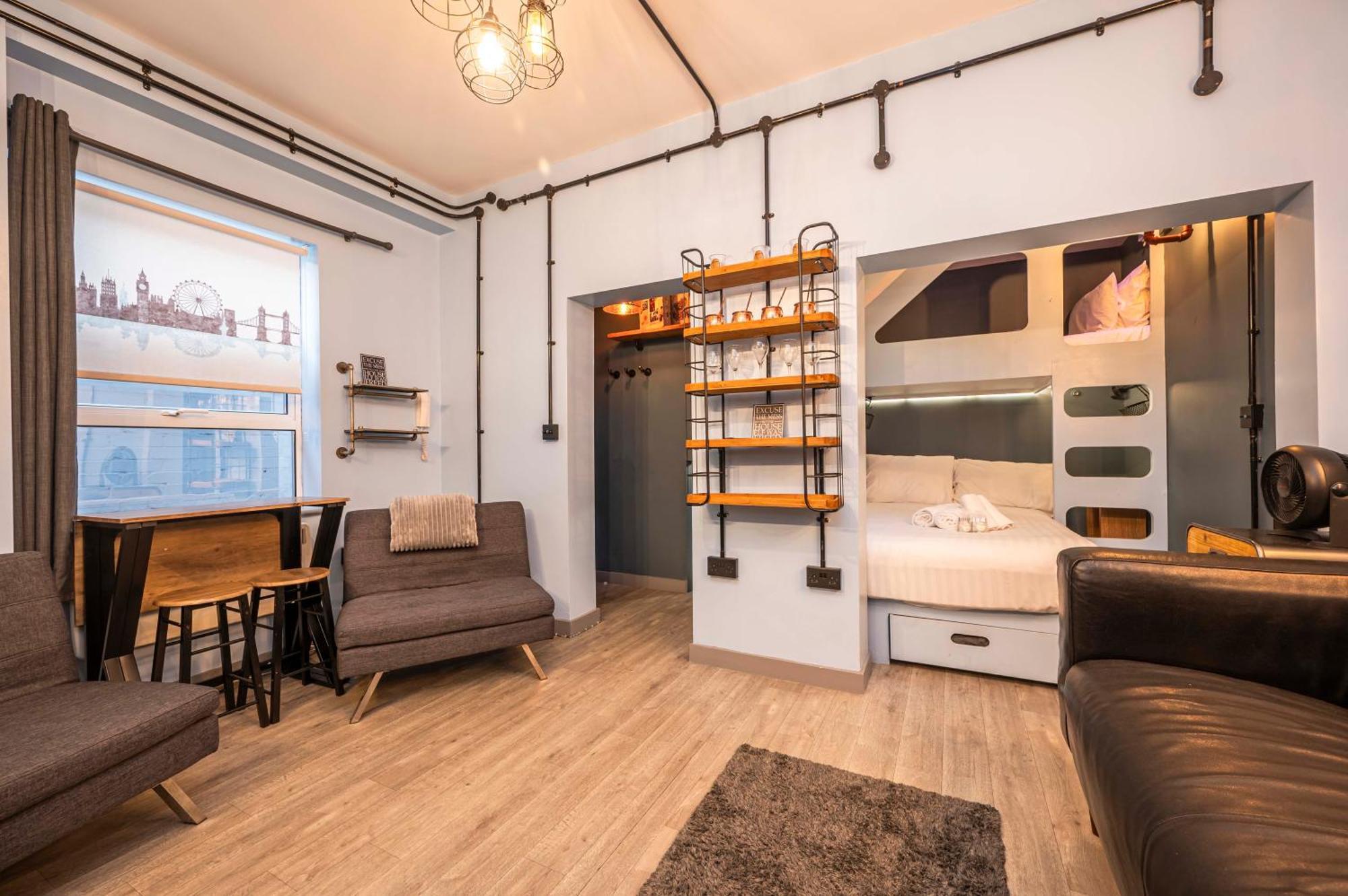 Appartement Harry Potter Cupboard *