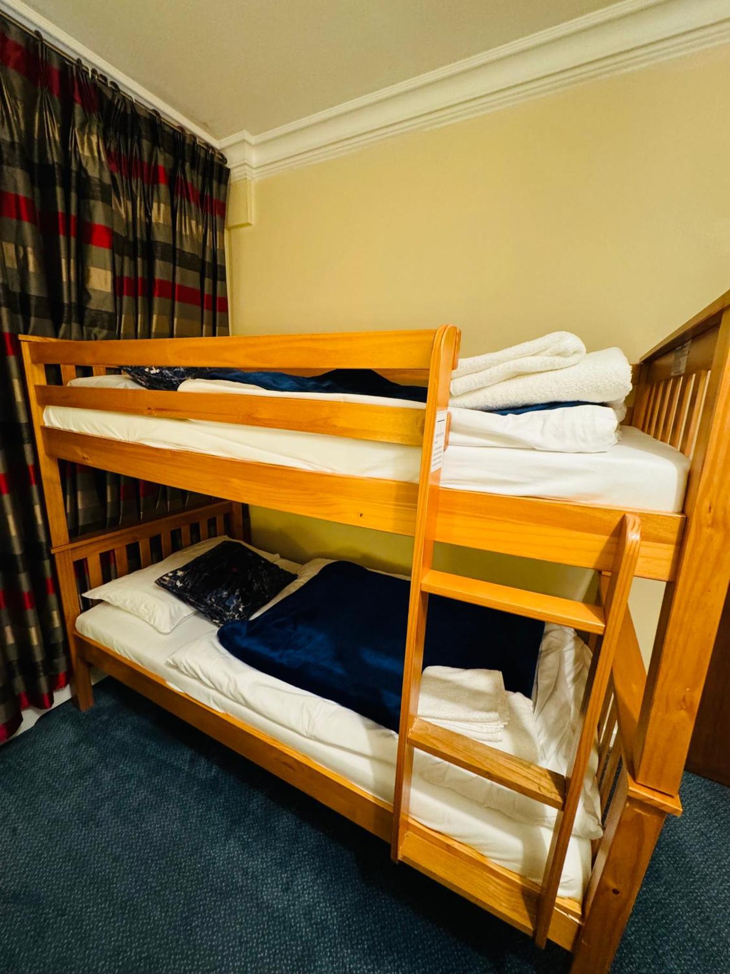 The Beverley House 2*