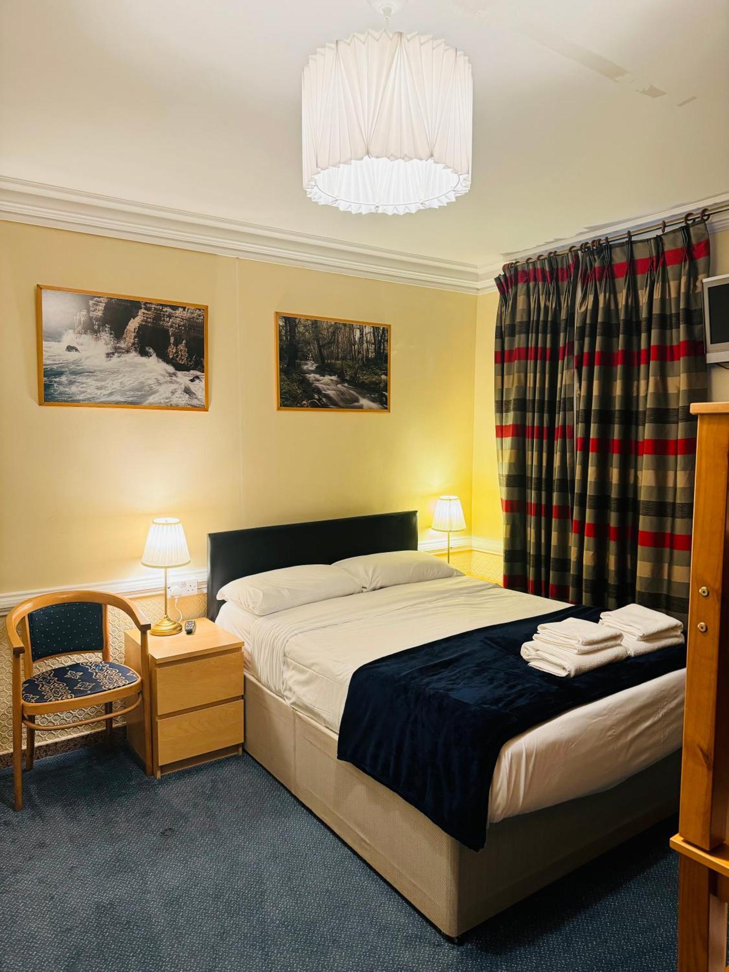 The Beverley House 2* Londen