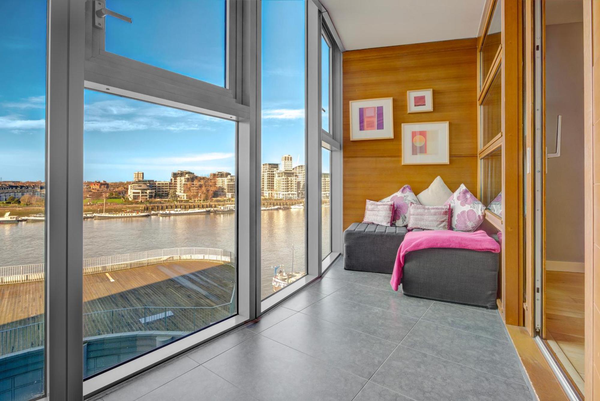 Cozy 1-bed Flat With Gym Access & Charming Vibe Apartment