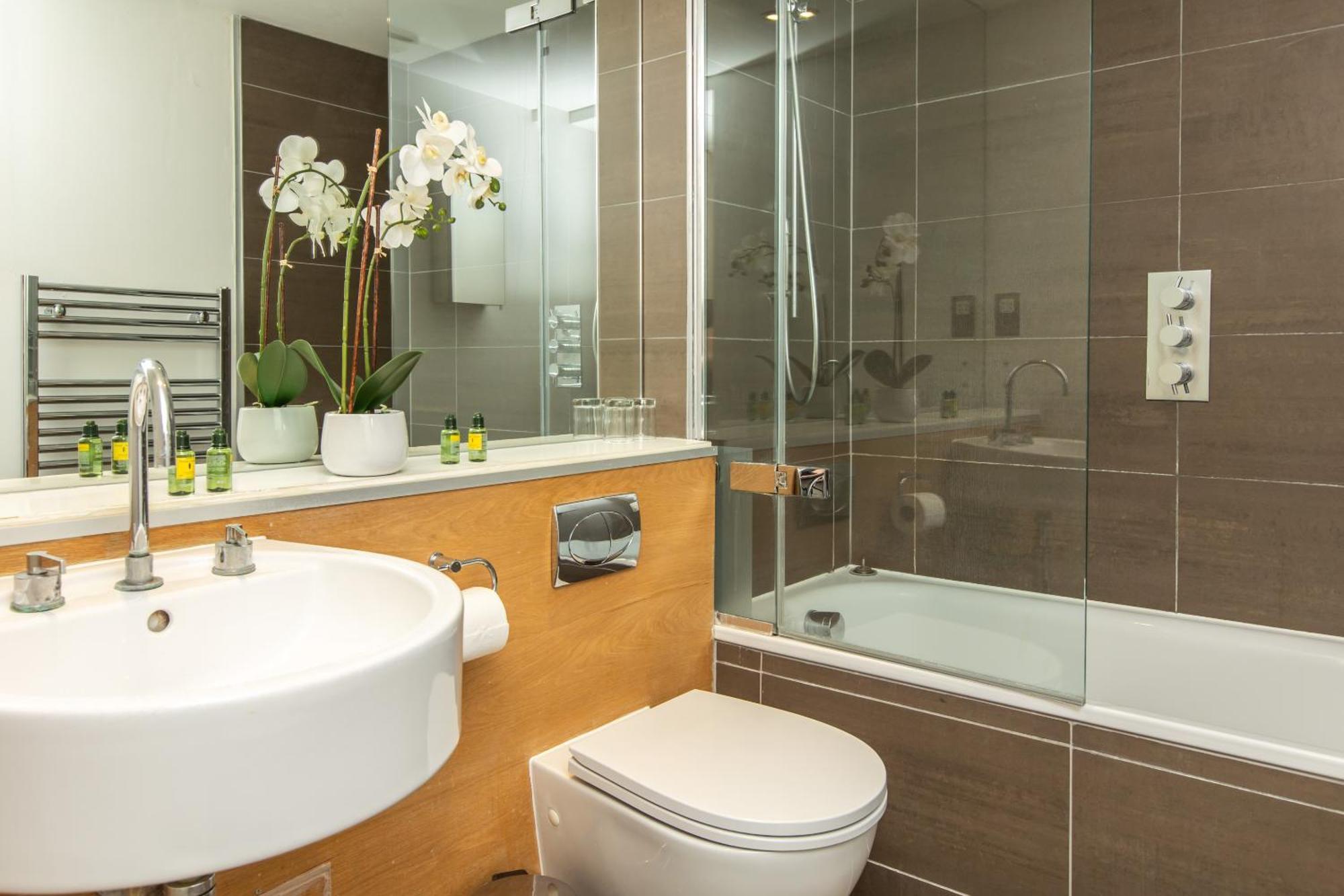 Lägenhet Charming 1br Near Monument Station!