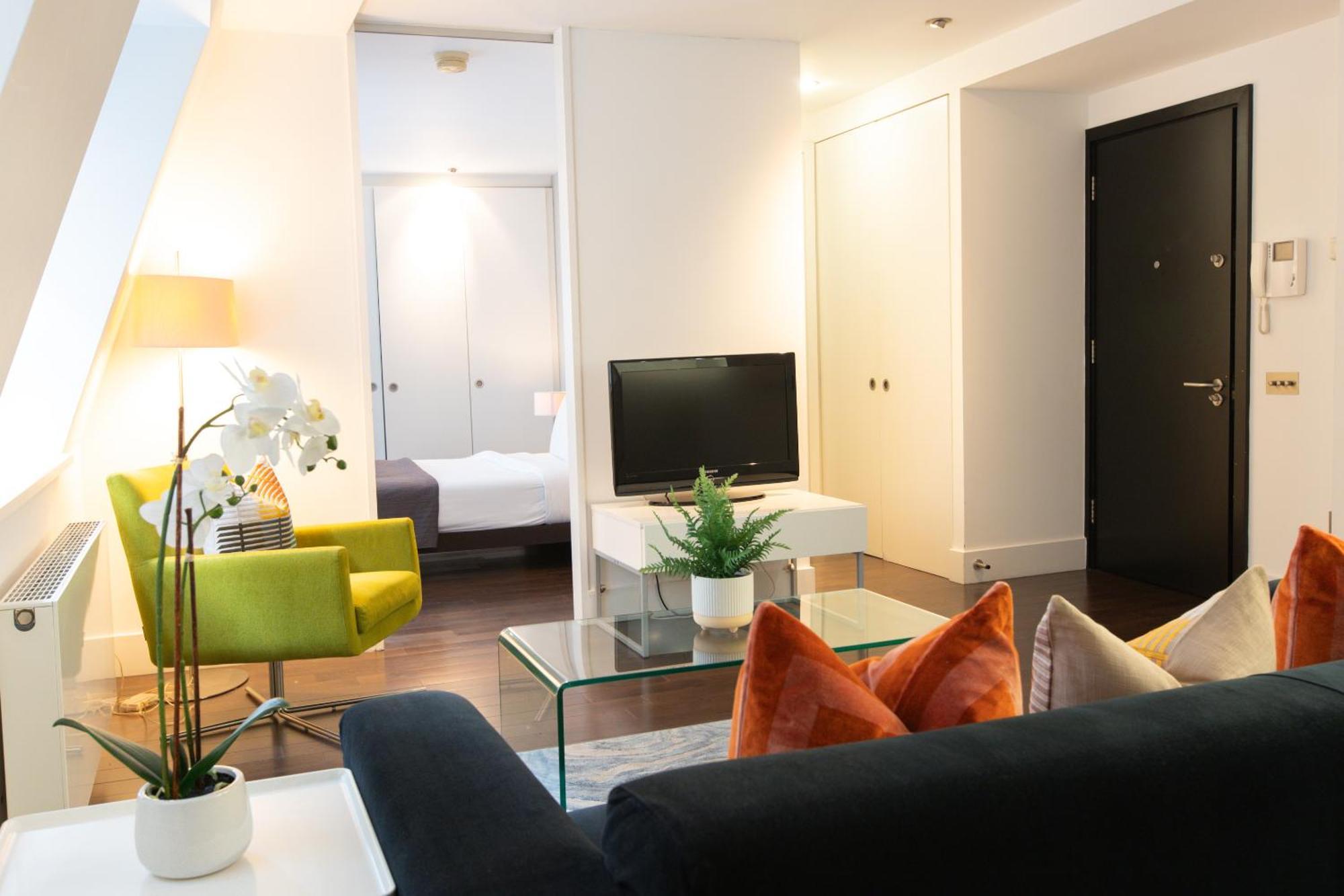 Lägenhet Charming 1br Near Monument Station! *