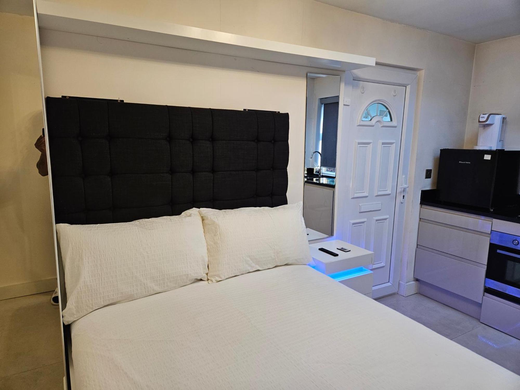 For 2guests-parking-garden-nearlondon-ac