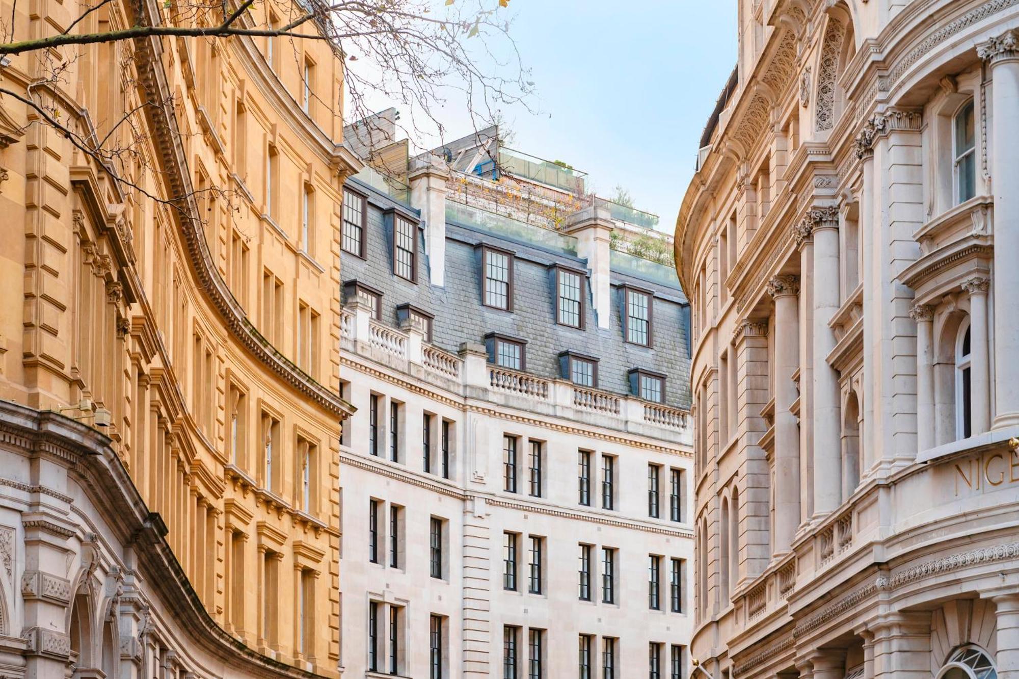 Welcome - Trafalgar Square Apartment *