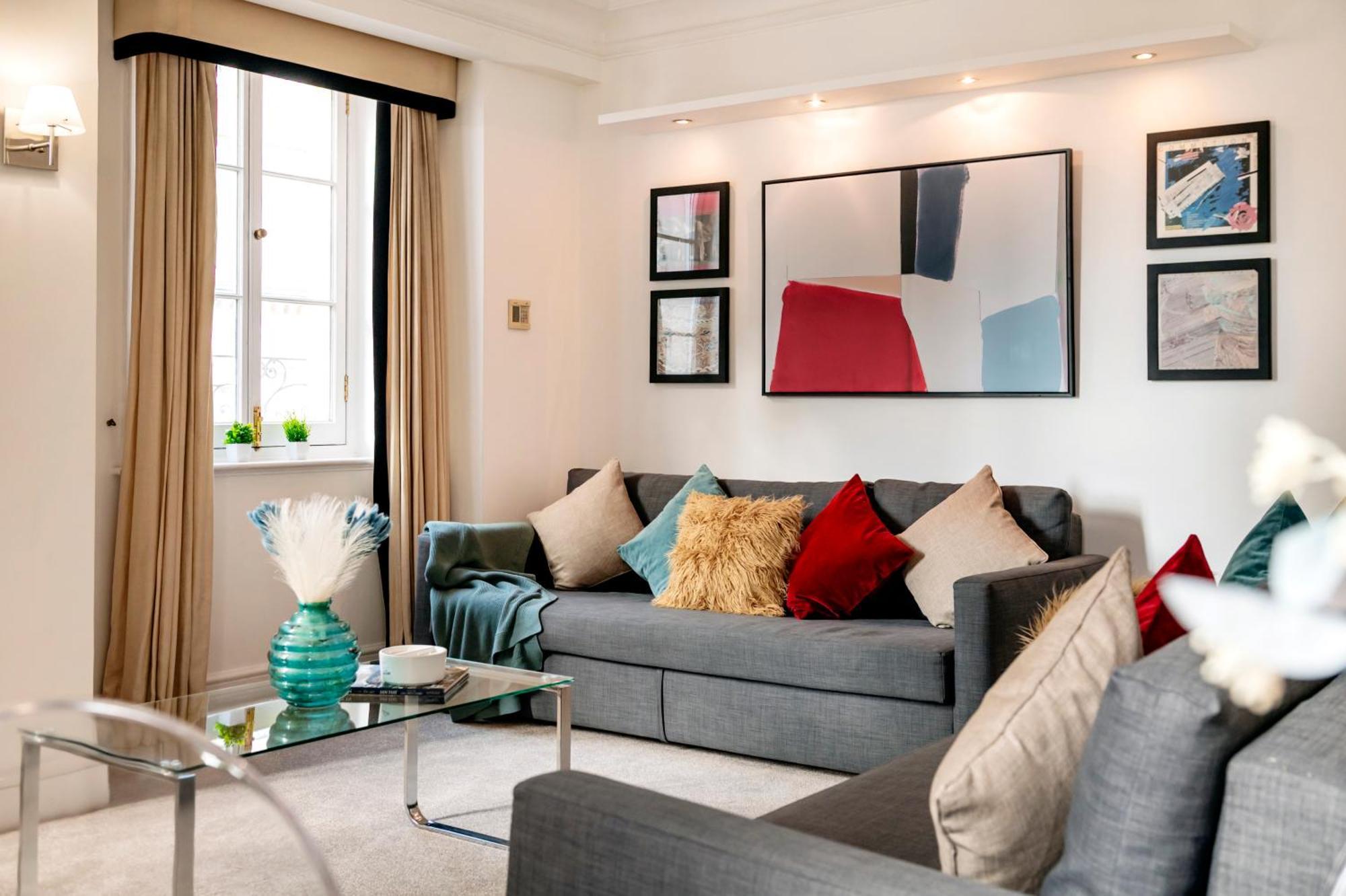Apartment Welcome - Trafalgar Square