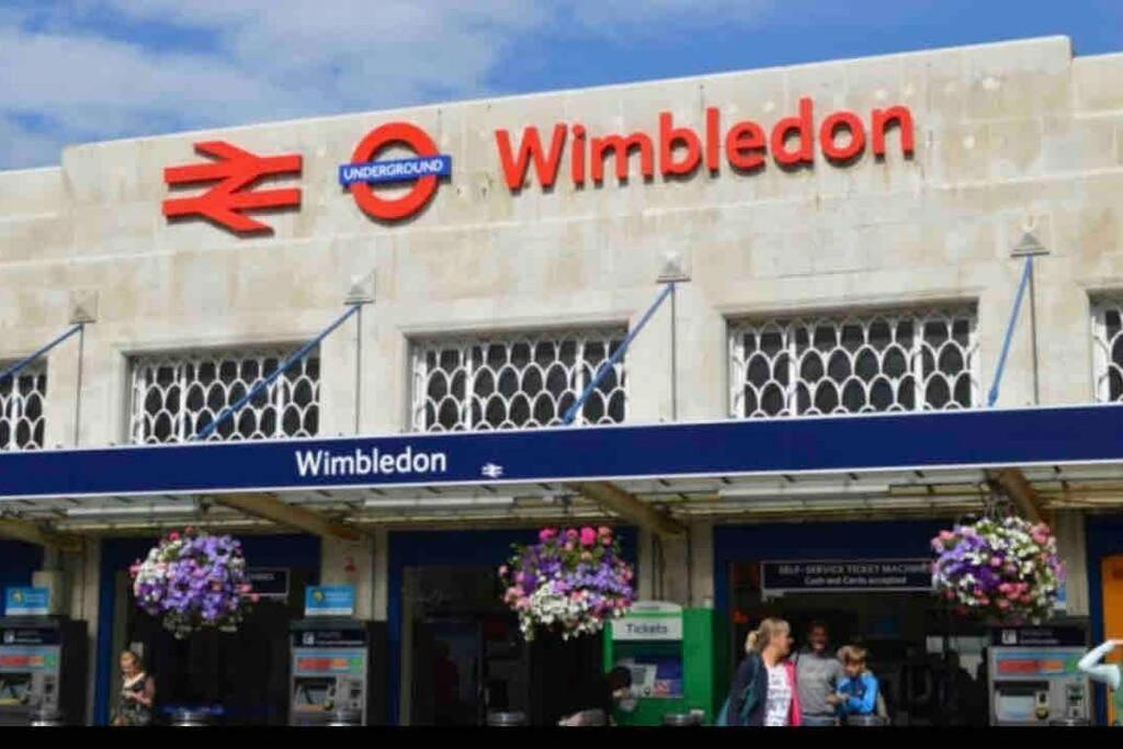 Lovely And Spacious Wimbledon Flat * Londen