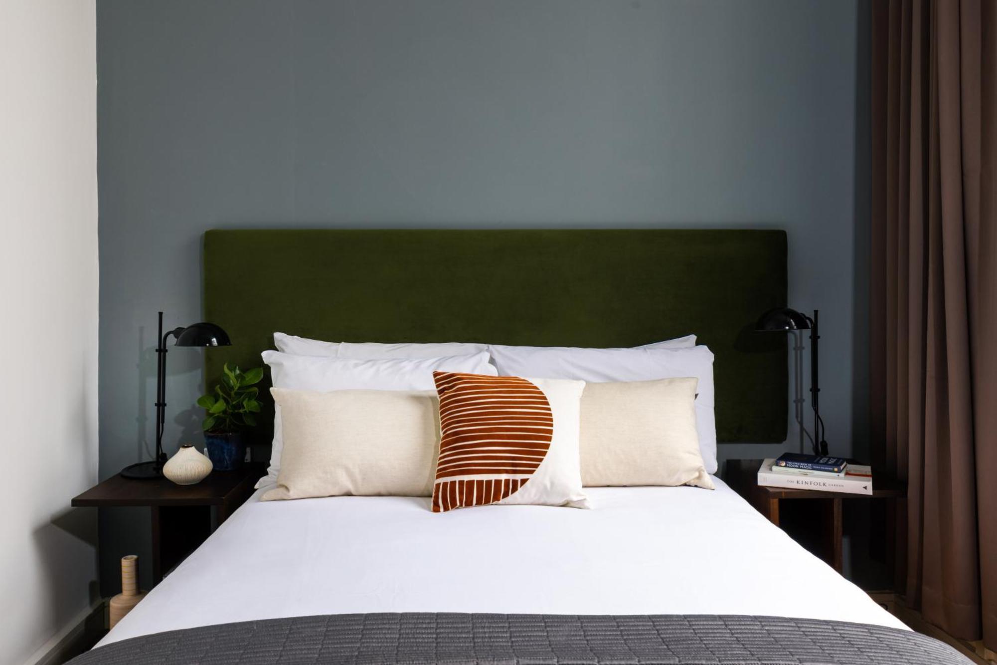 Native Hyde Park Aparthotel