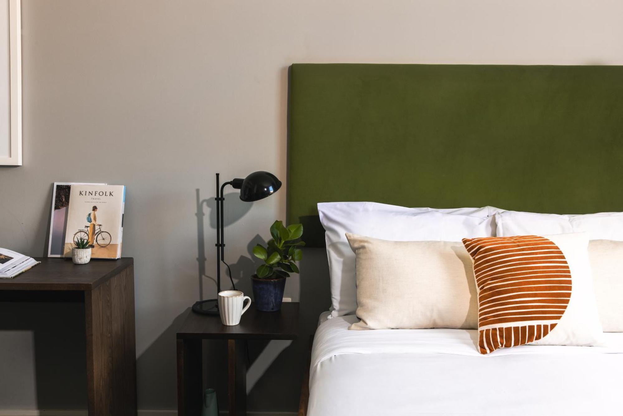 Native Hyde Park Aparthotel 4*
