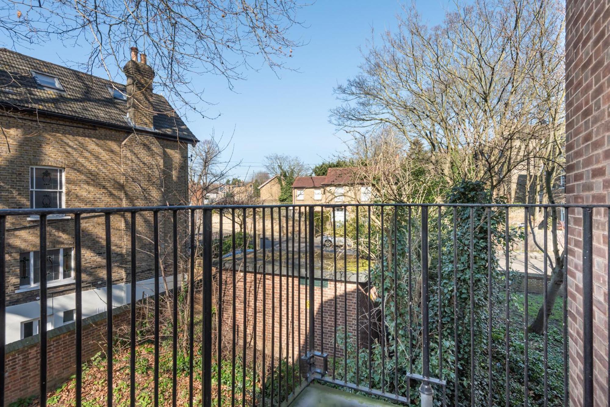 Cosy 4 Bed Near Greenwich Fast & Easy To Appartement *