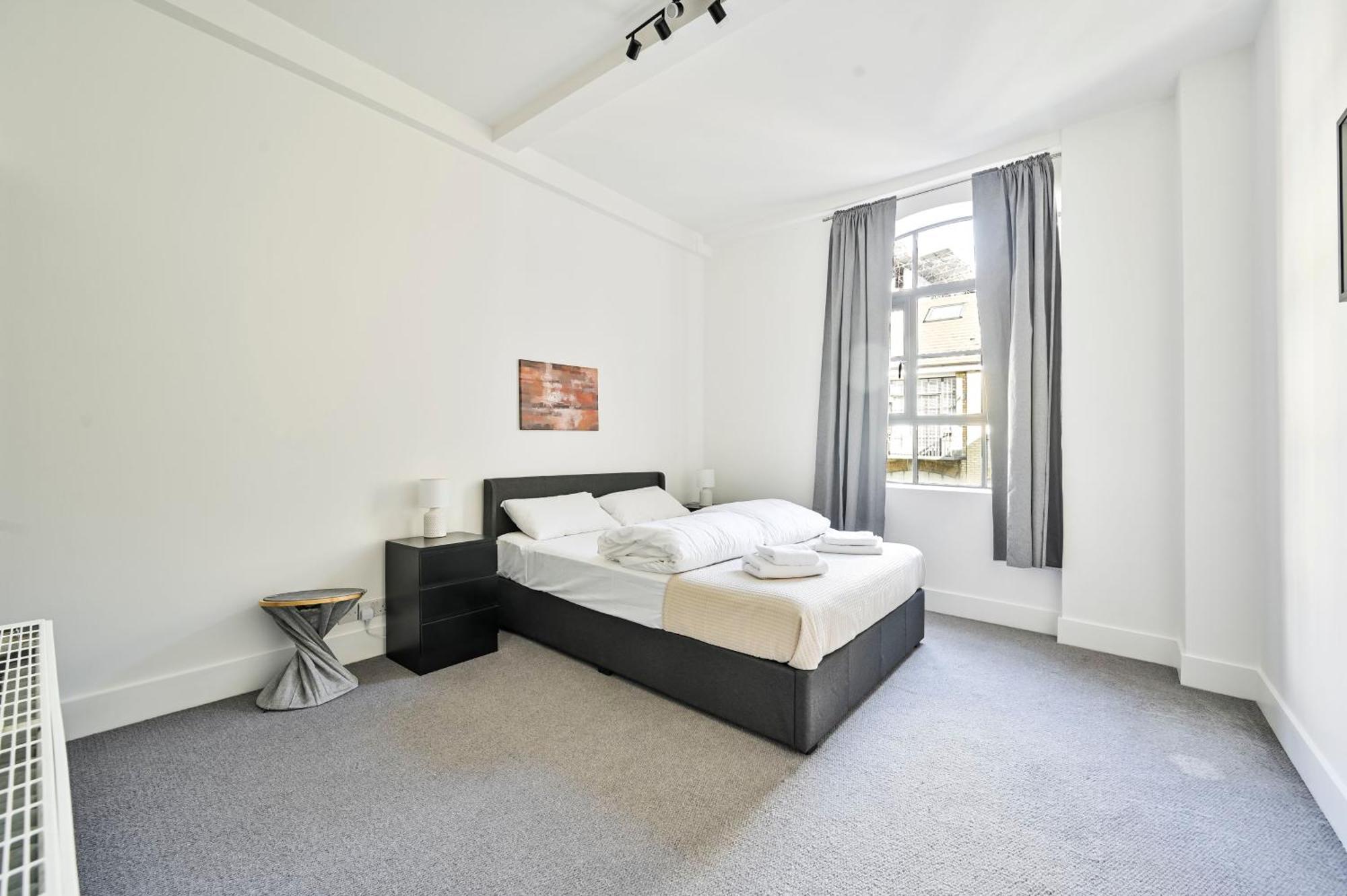 Farringdon Comfortable 2 Bed Apartment