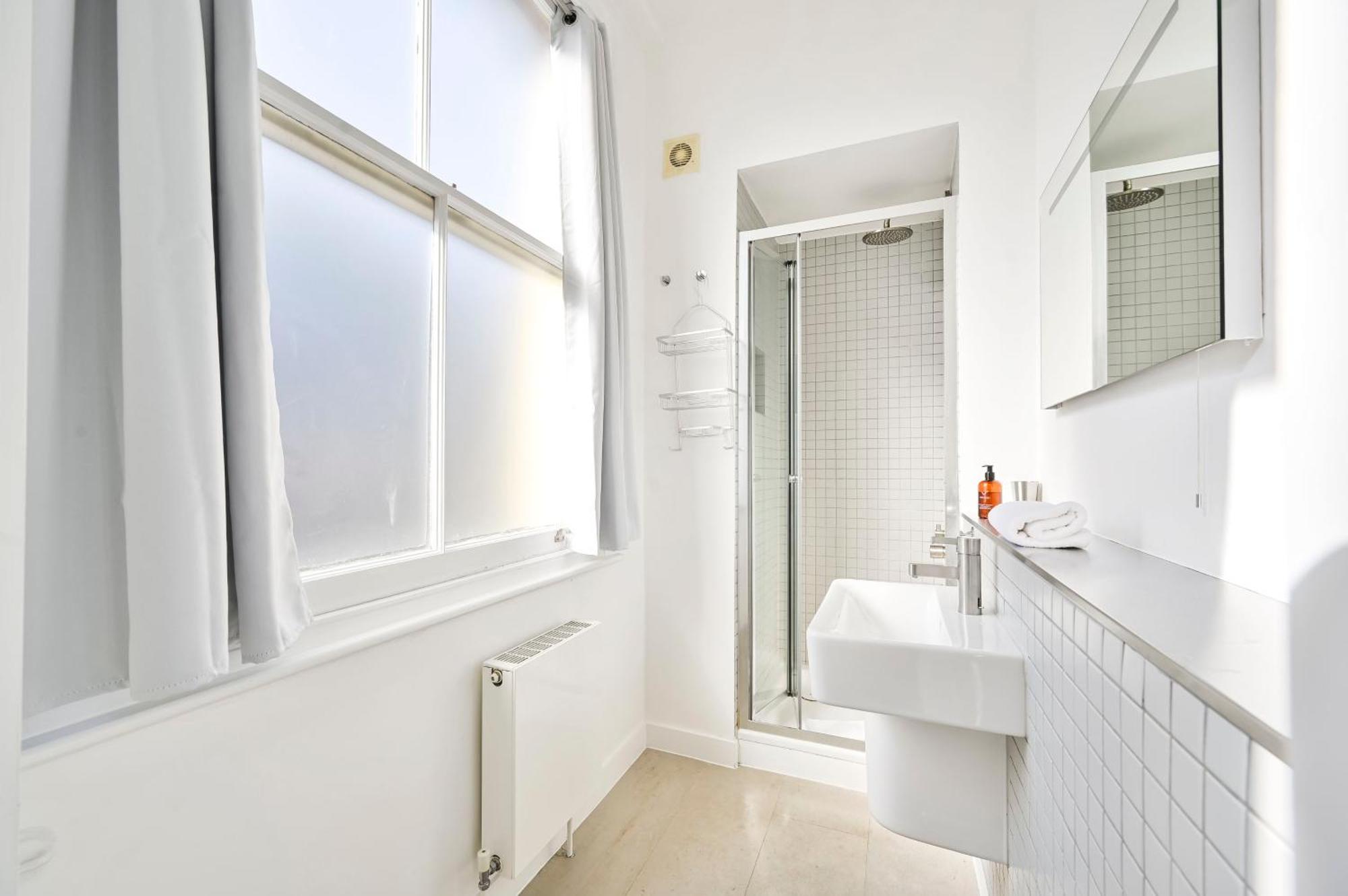 Farringdon Comfortable 2 Bed Apartment