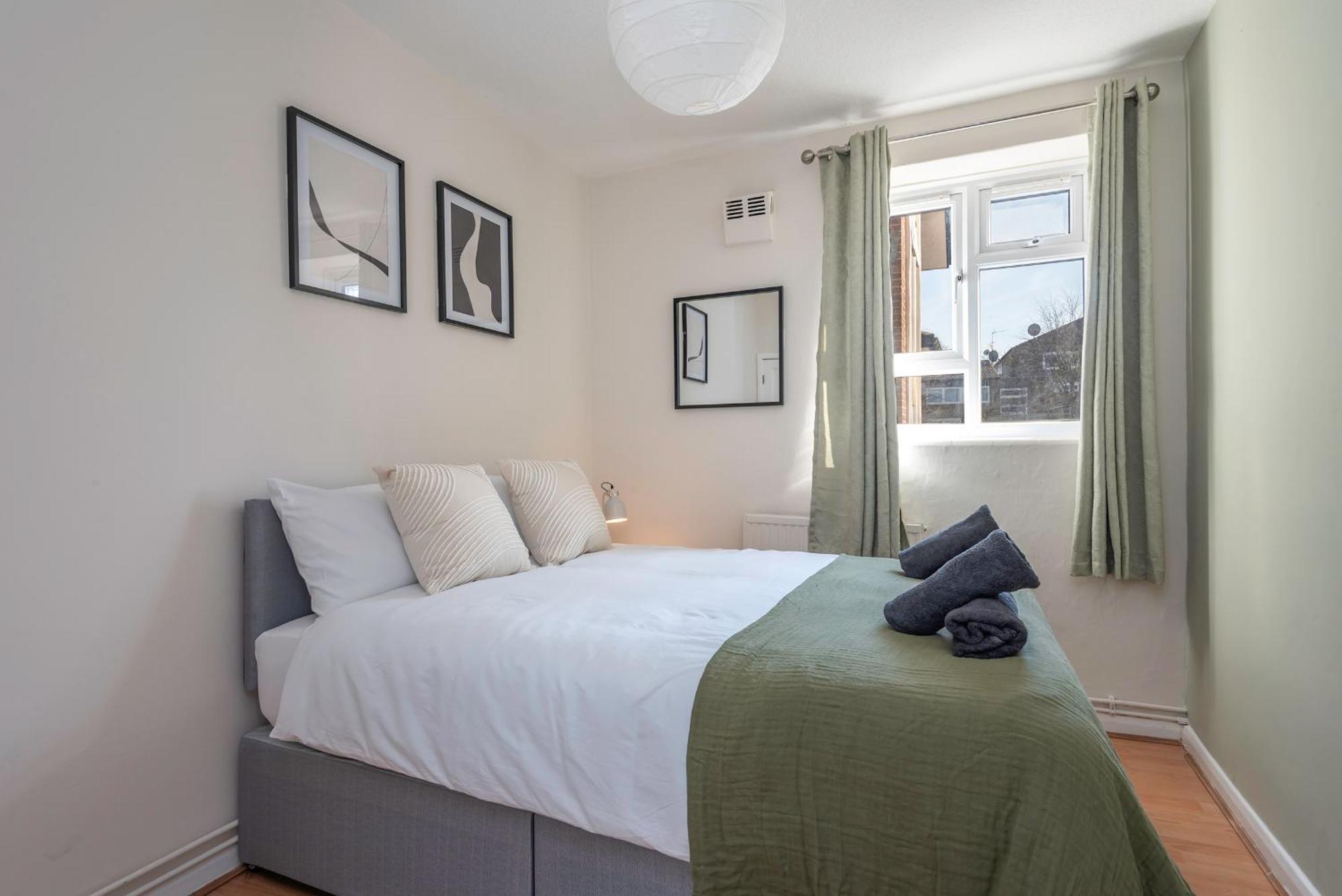 Cosy 4 Bed Near Greenwich Fast & Easy To Appartement