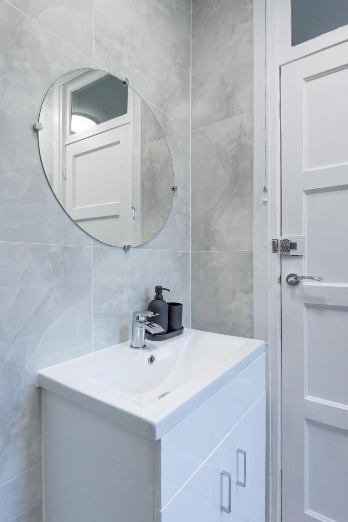 Appartement Cosy 4 Bed Near Greenwich Fast & Easy To