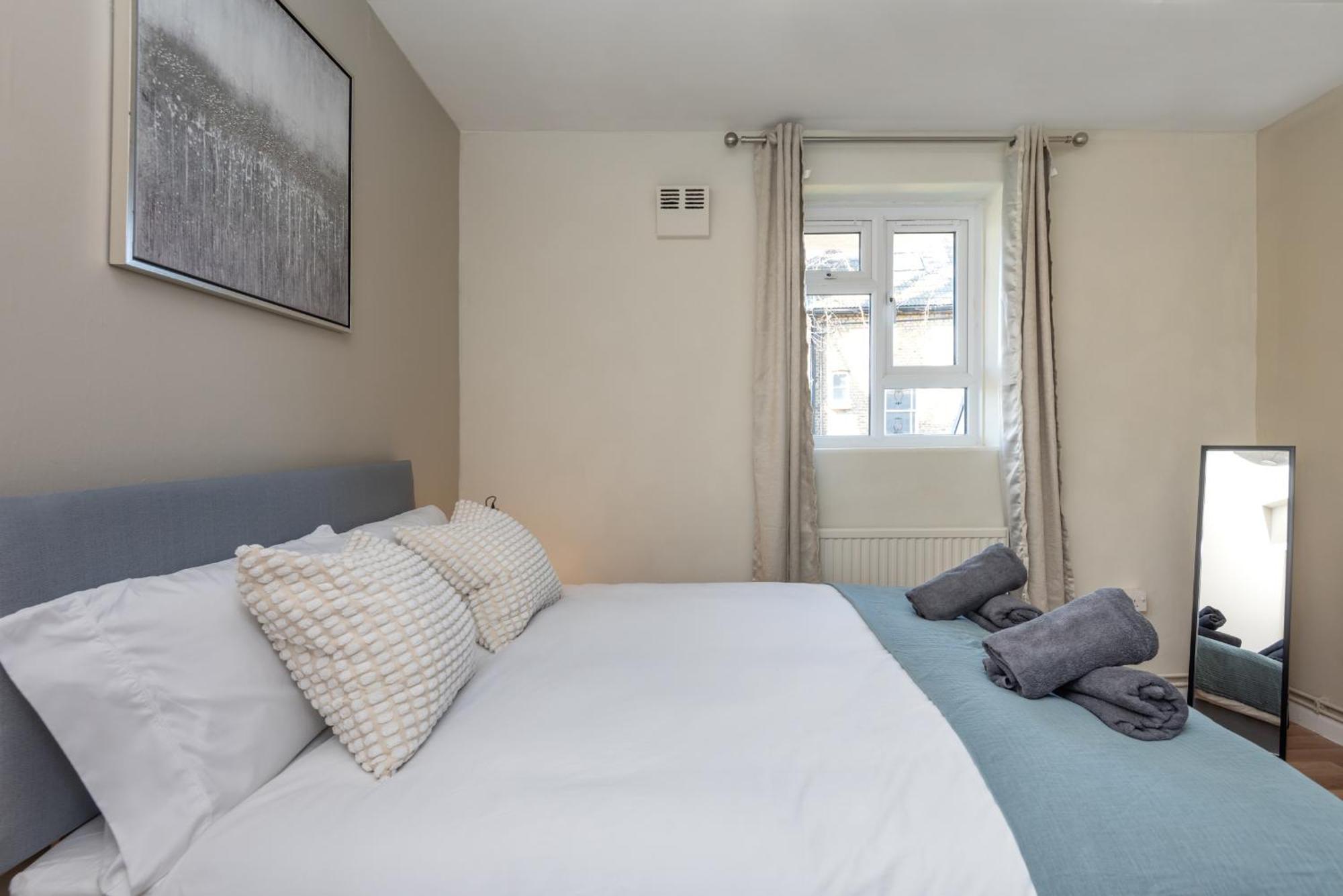 Cosy 4 Bed Near Greenwich Fast & Easy To Londres