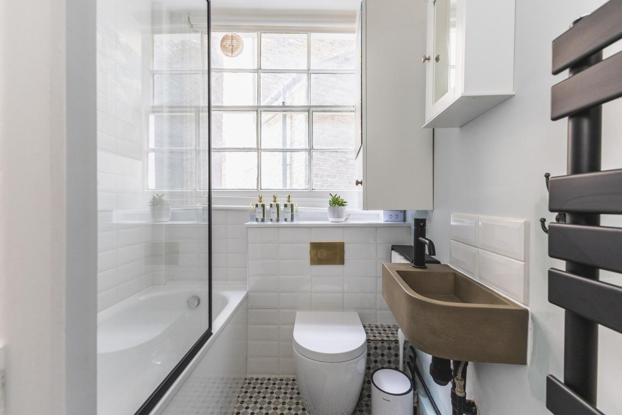 Chic Flat Near Buckingham Palace & Victoria Station Lejlighed London