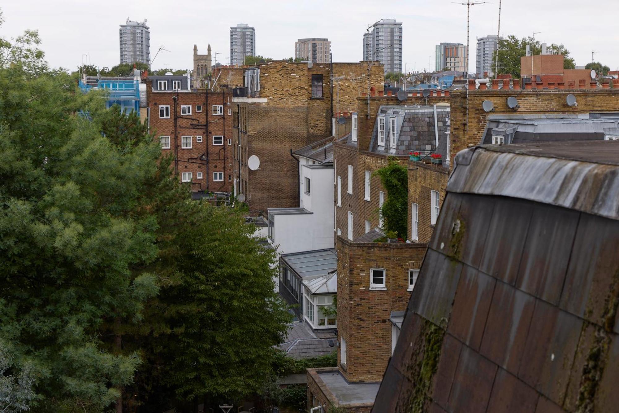 The Notting Hill Oasis * London