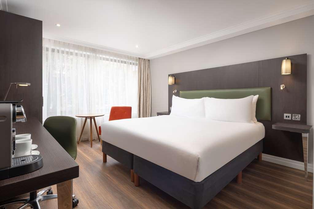 Doubletree By Hilton - Hyde Park 4*