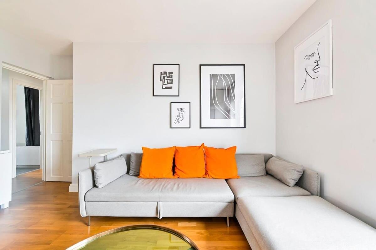 Apartment Spacious 2 Bed, Canary Wharf, O2 Arena, Wifi London