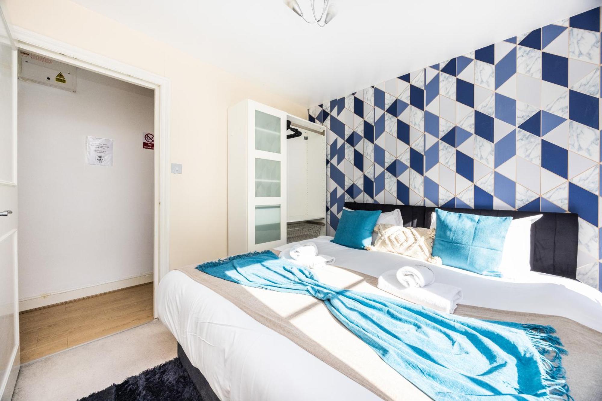 Cosy In Canary Wharf Apartment