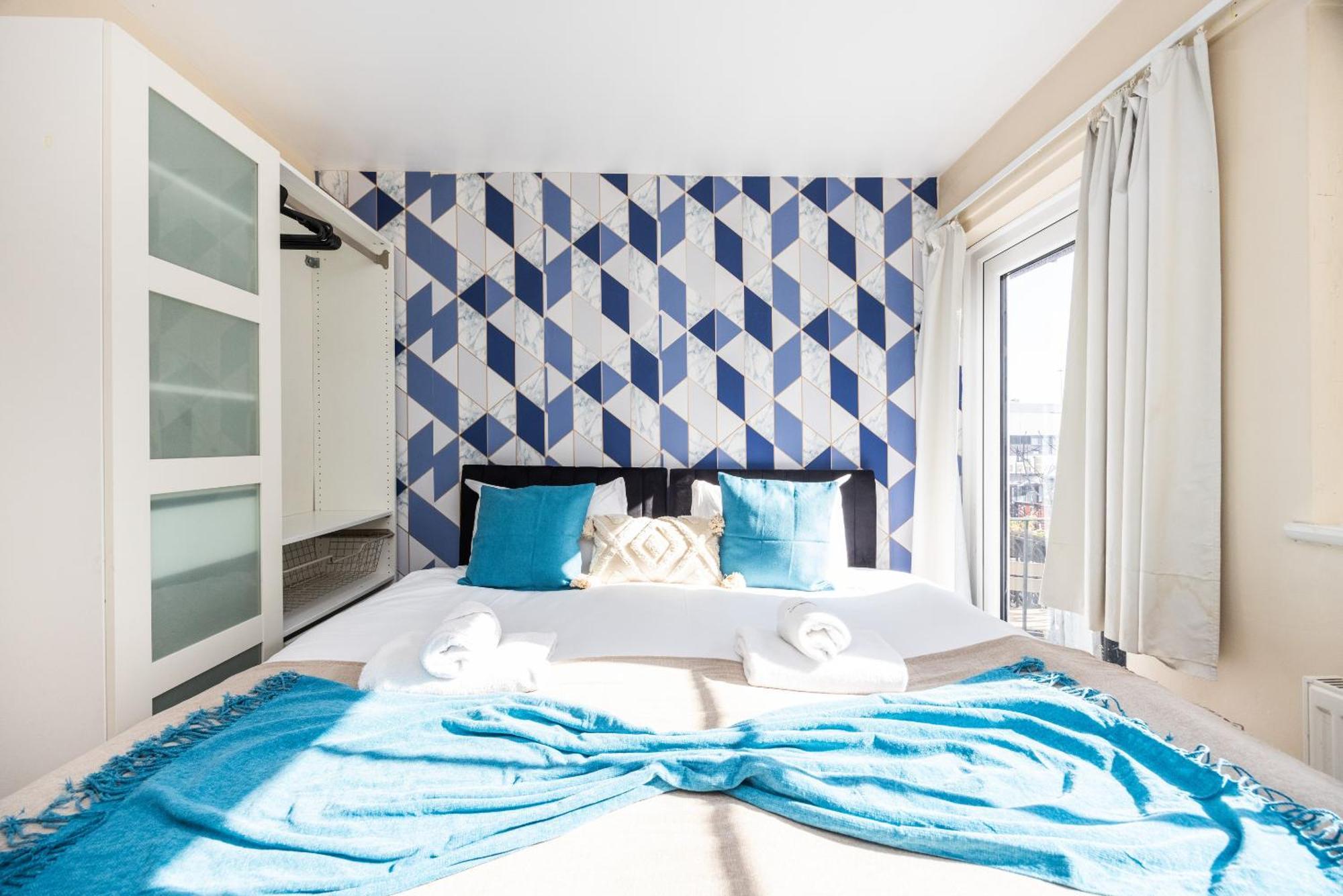 Cosy In Canary Wharf Apartment London