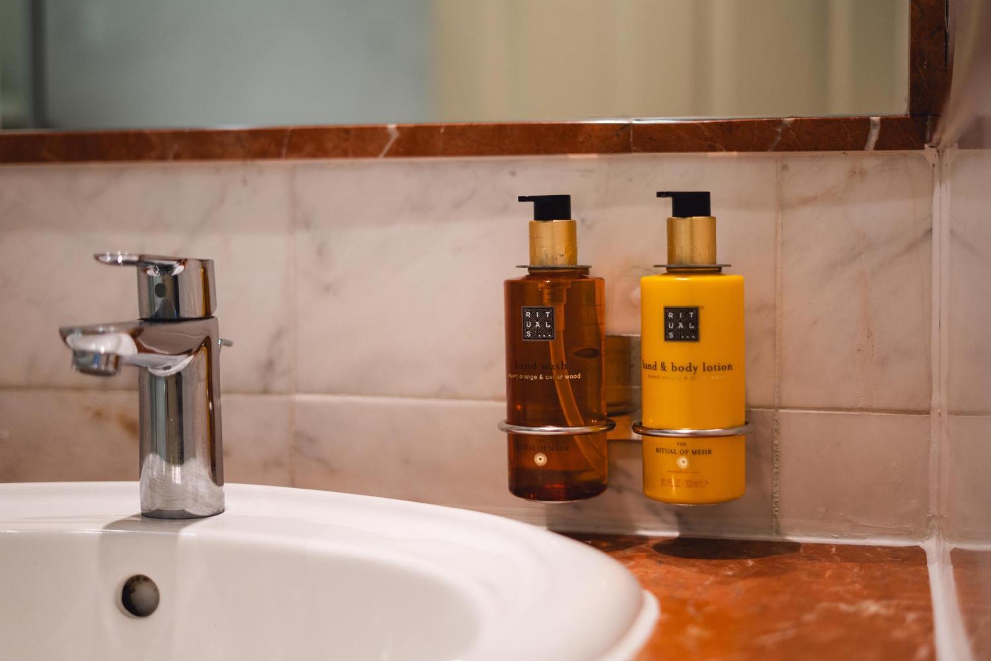 Twenty Nevern Square 4* Londra
