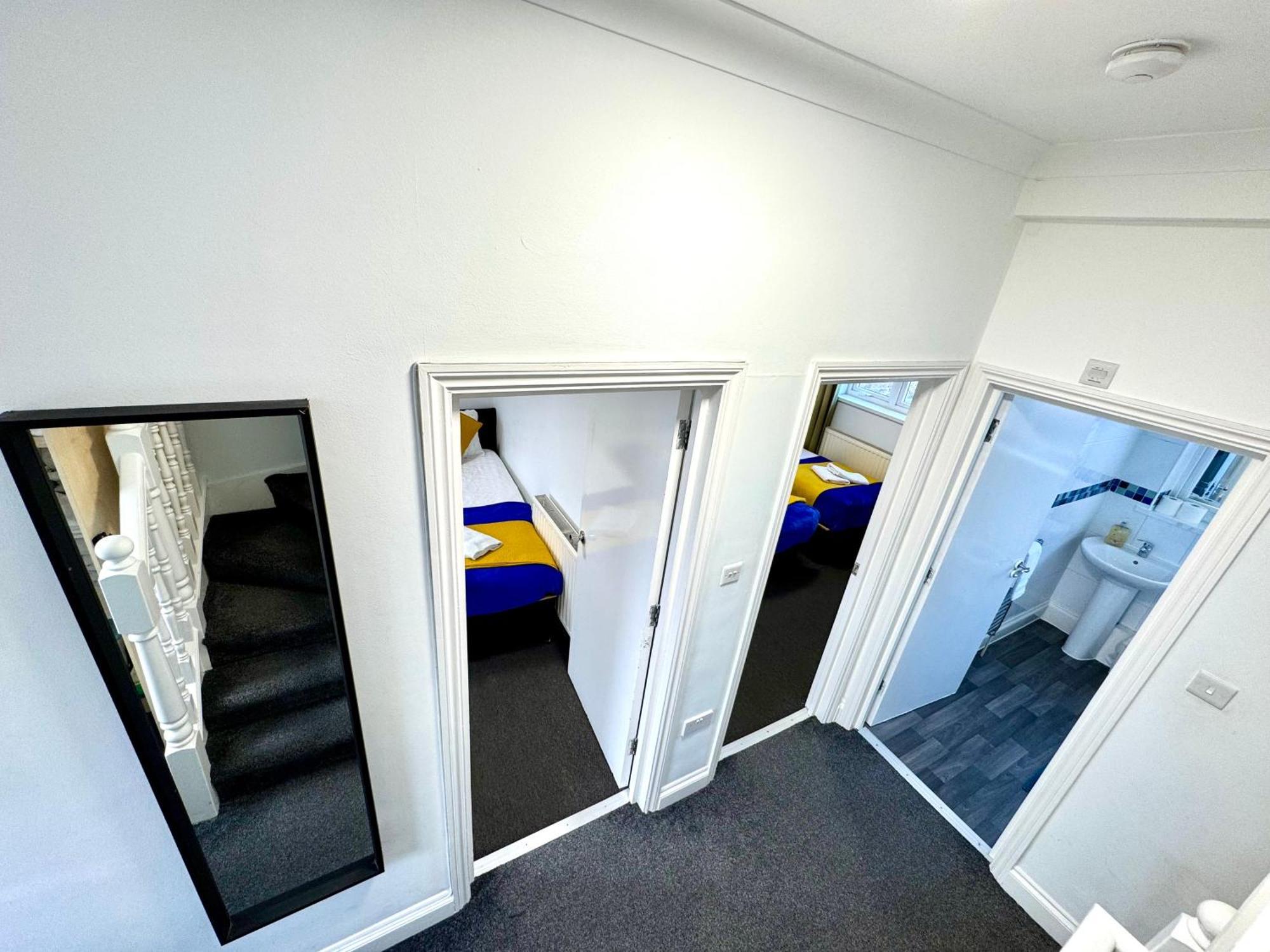 4 Bedrooms 3 Bathrooms With Garden House Appartement *