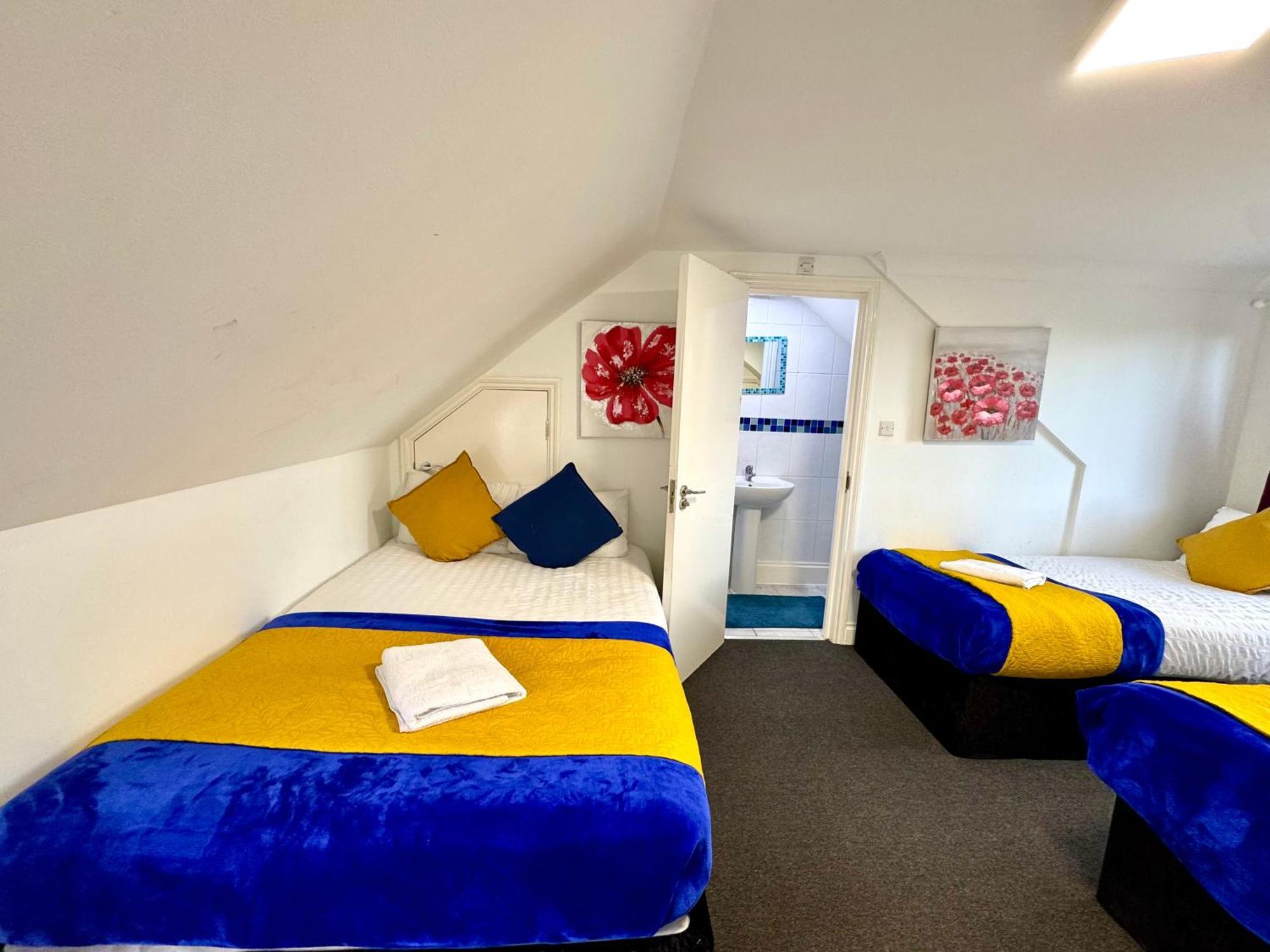 Appartement 4 Bedrooms 3 Bathrooms With Garden House Londen