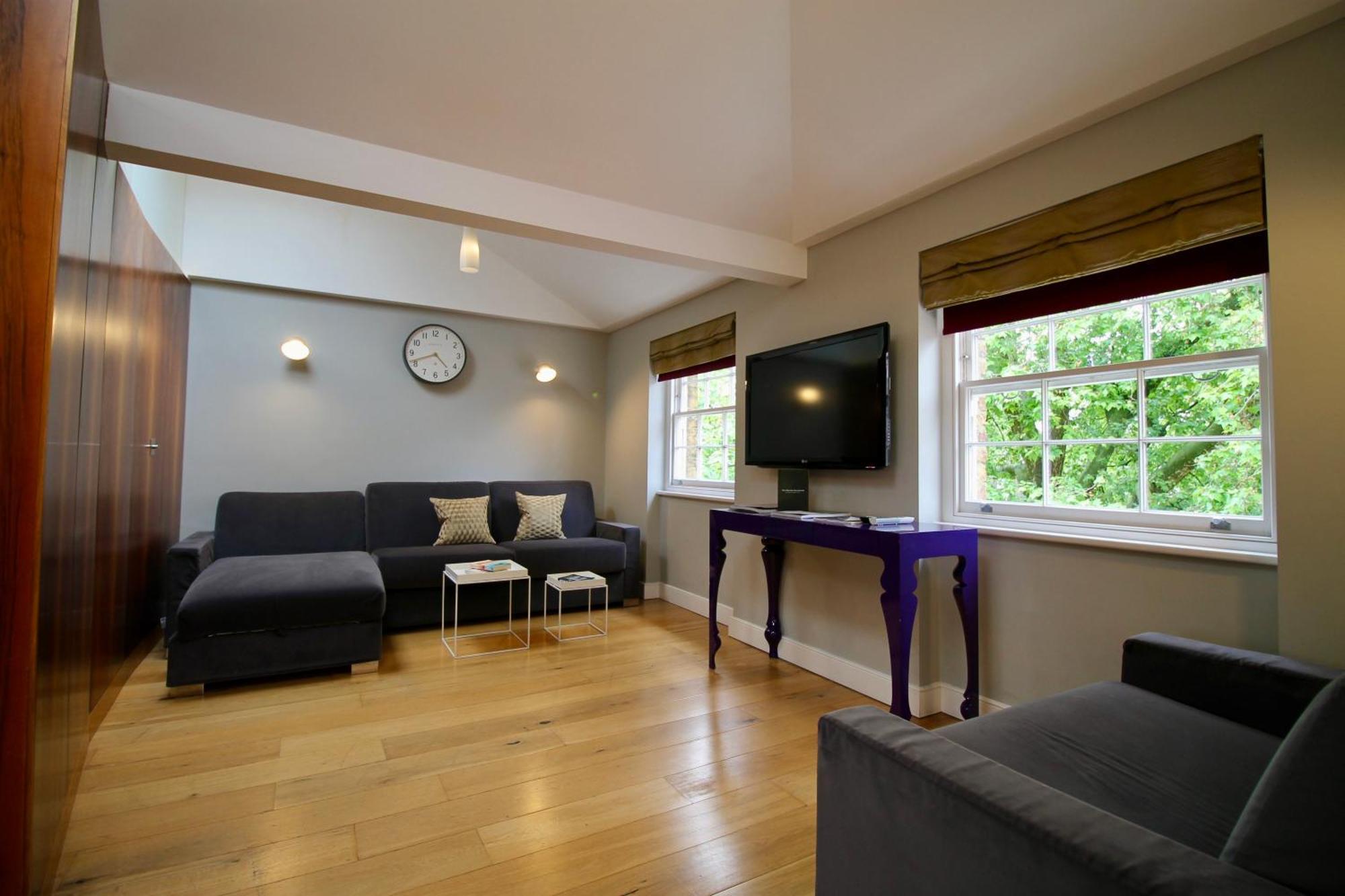 Residences At The Gyle - London