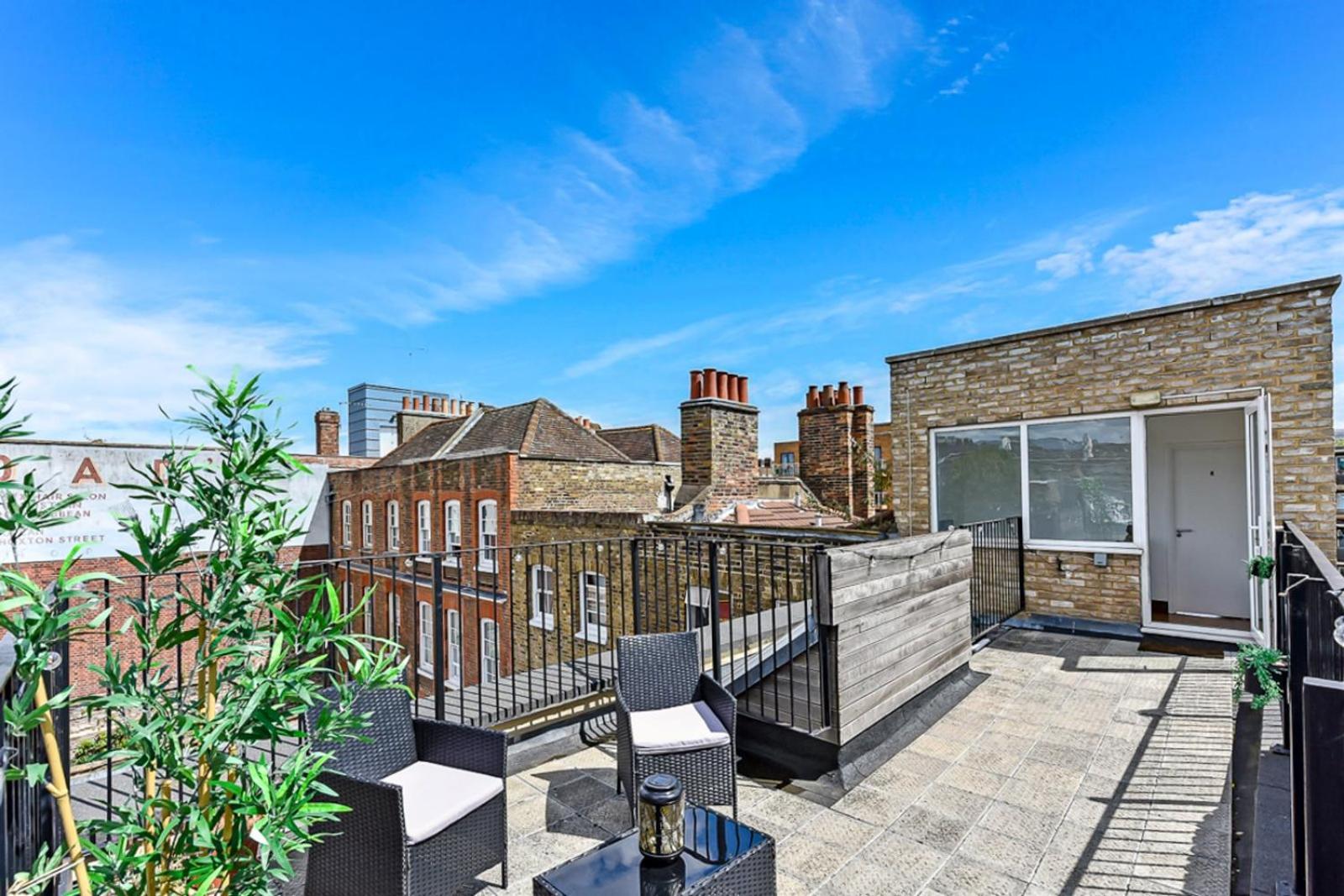 Huge Shoreditch Apartment- Private Roof Terrace *