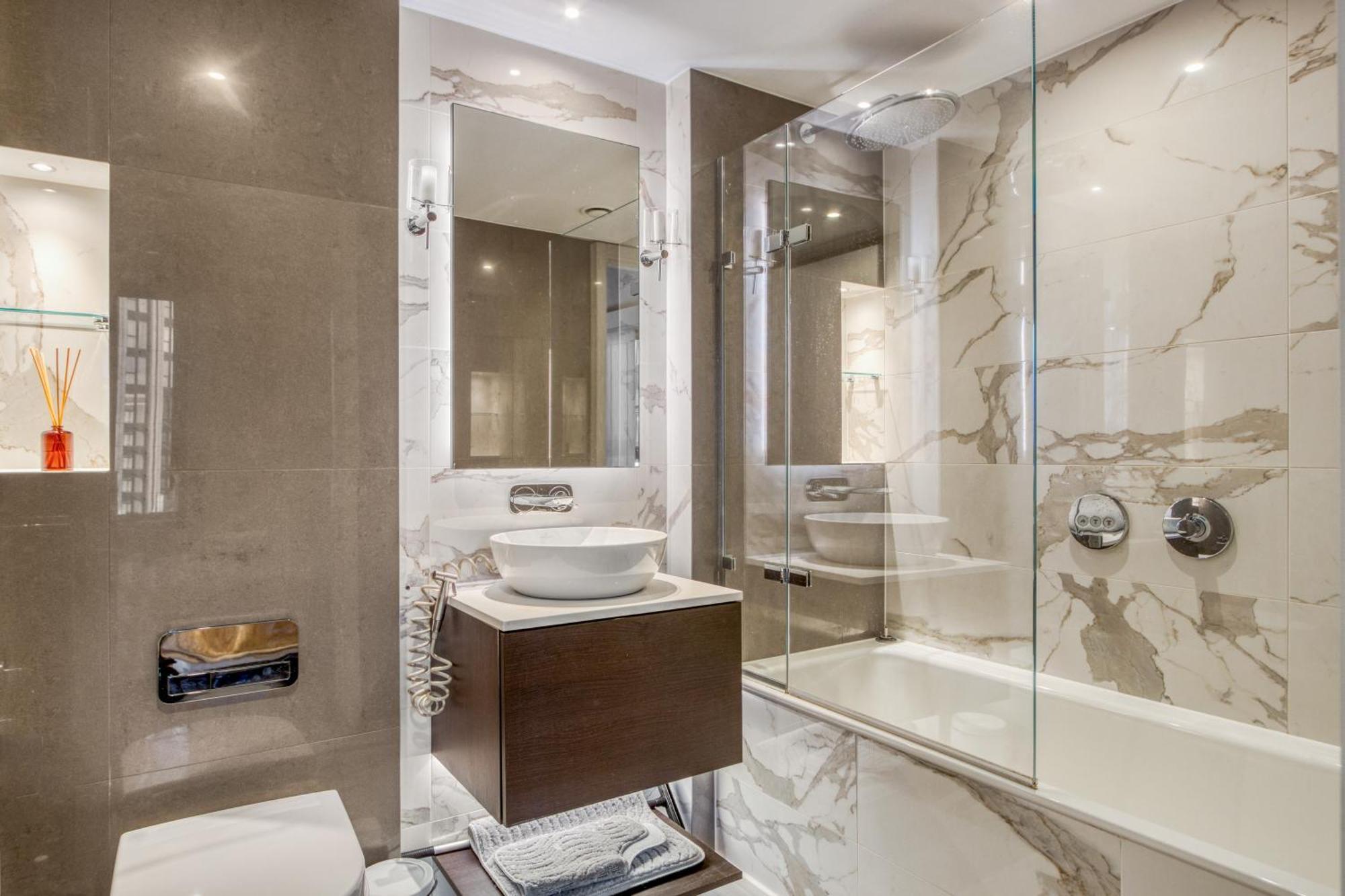 Apartment Hyde Park Luxury 2br 2ba Balcony *