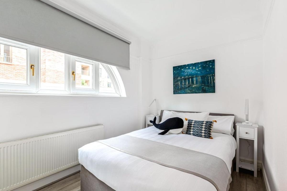 Luxury 2bed 2bath Marylebone Leilighet London