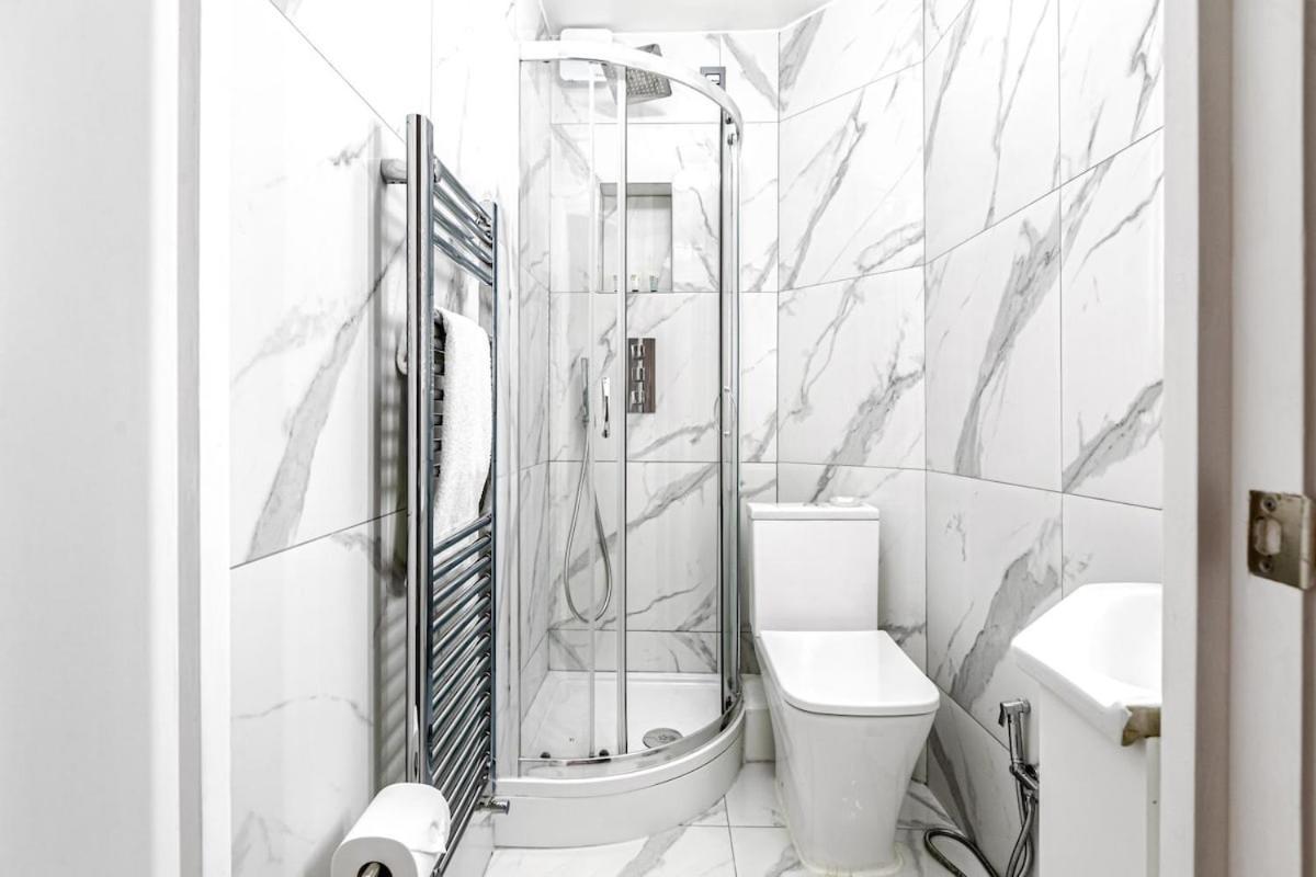 Luxury 2bed 2bath Marylebone Leilighet