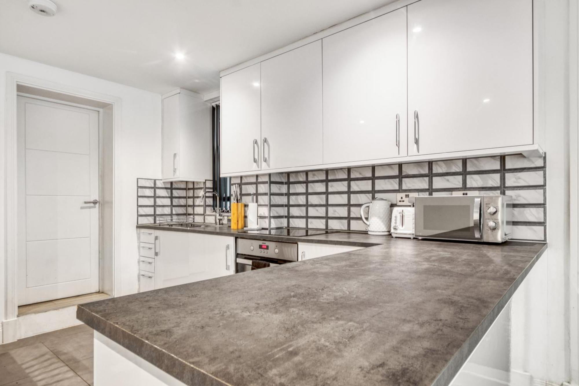 Stylish Beauty Ground Floor 1br 1ba Private Garden London