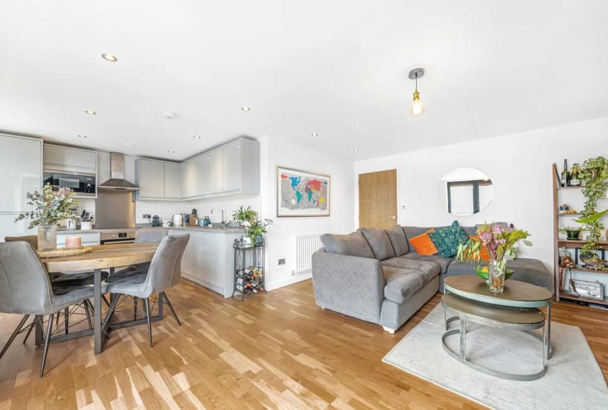 Lägenhet Dillion Wo 3 London