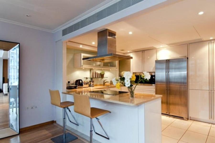 Hertsmere Road Canary Wharf * Londra