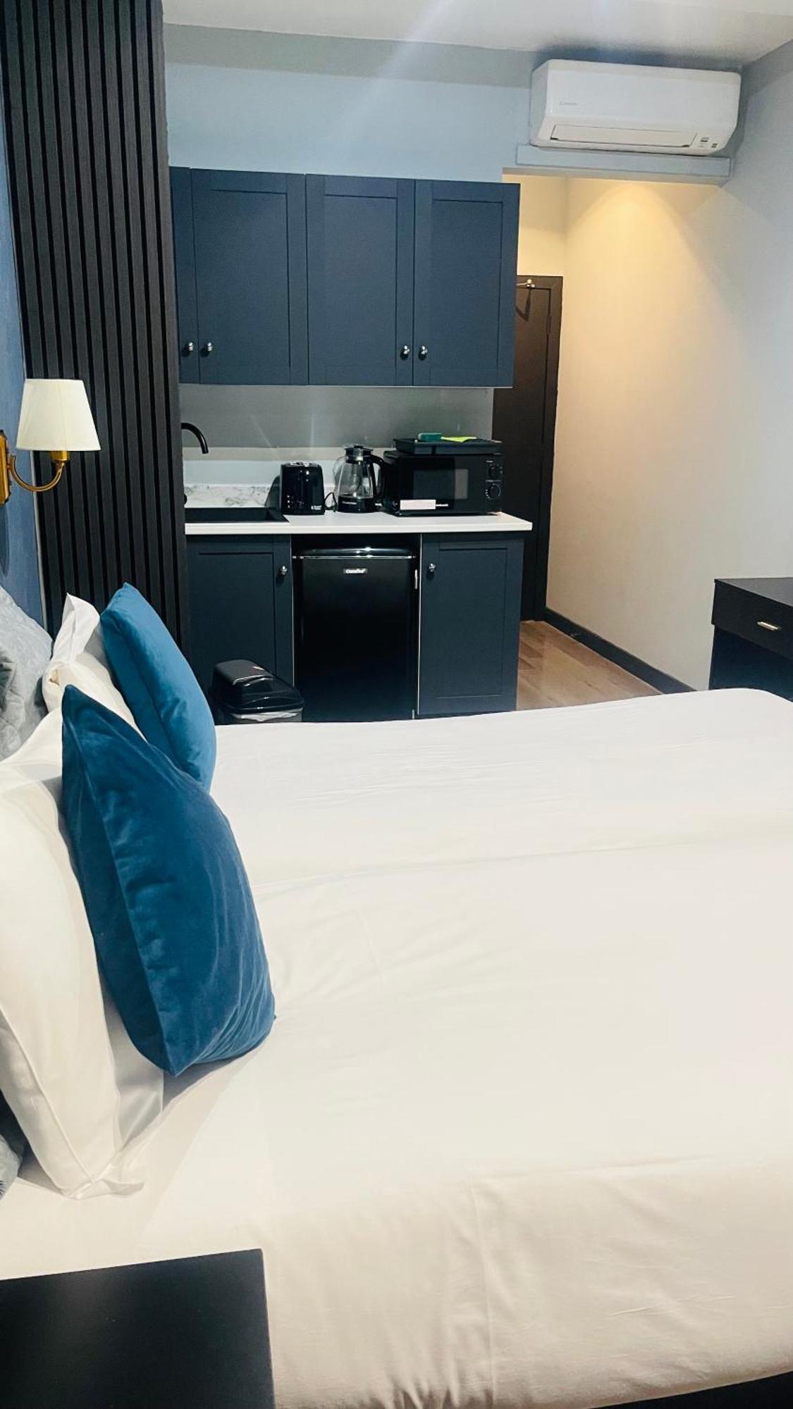 Pasha - 3* Boutique