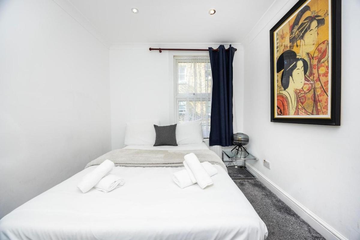 Apartment Stylish 2-bedroom In The Aldgate