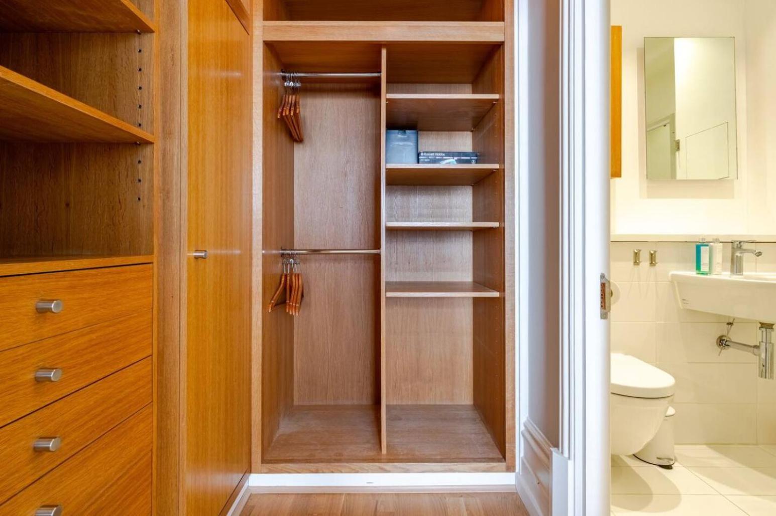 Tranquil And Bright 3 Bed Lux Londen
