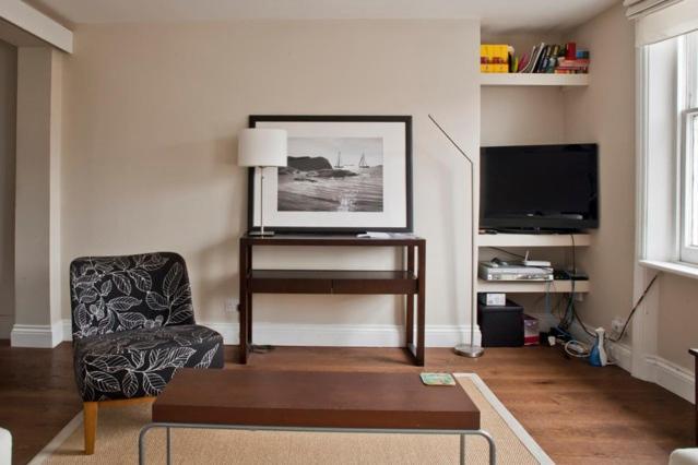 1 Bedroom W Terrace * Londra