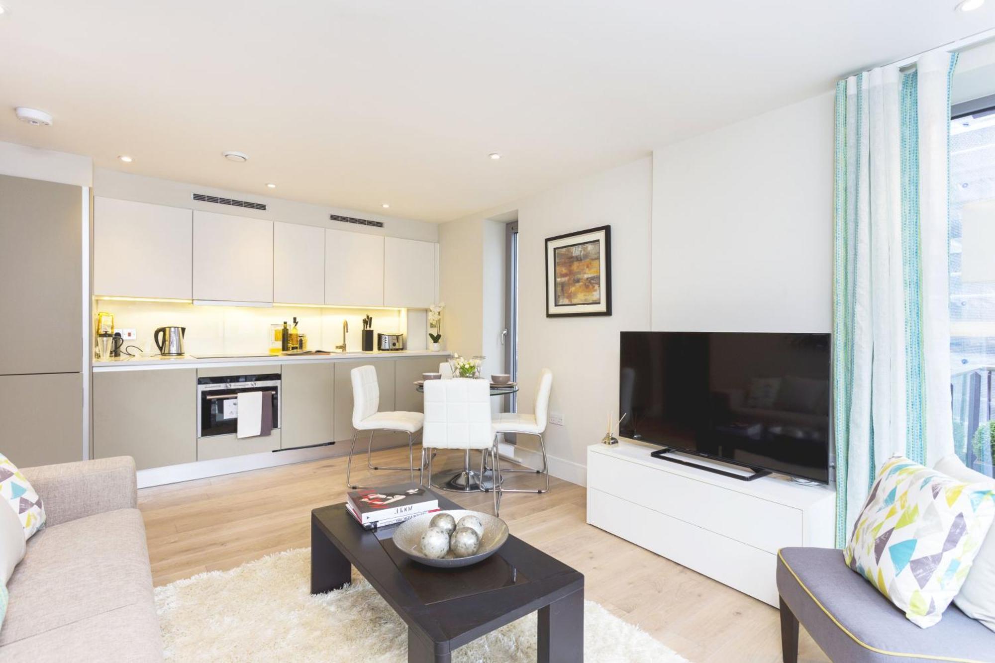 Spacious & Elegant In Southbank Near Eye * Londra