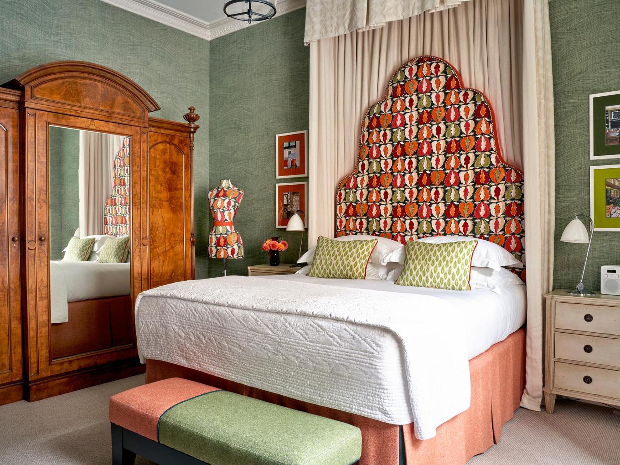 Number Sixteen, Firmdale Hotel London